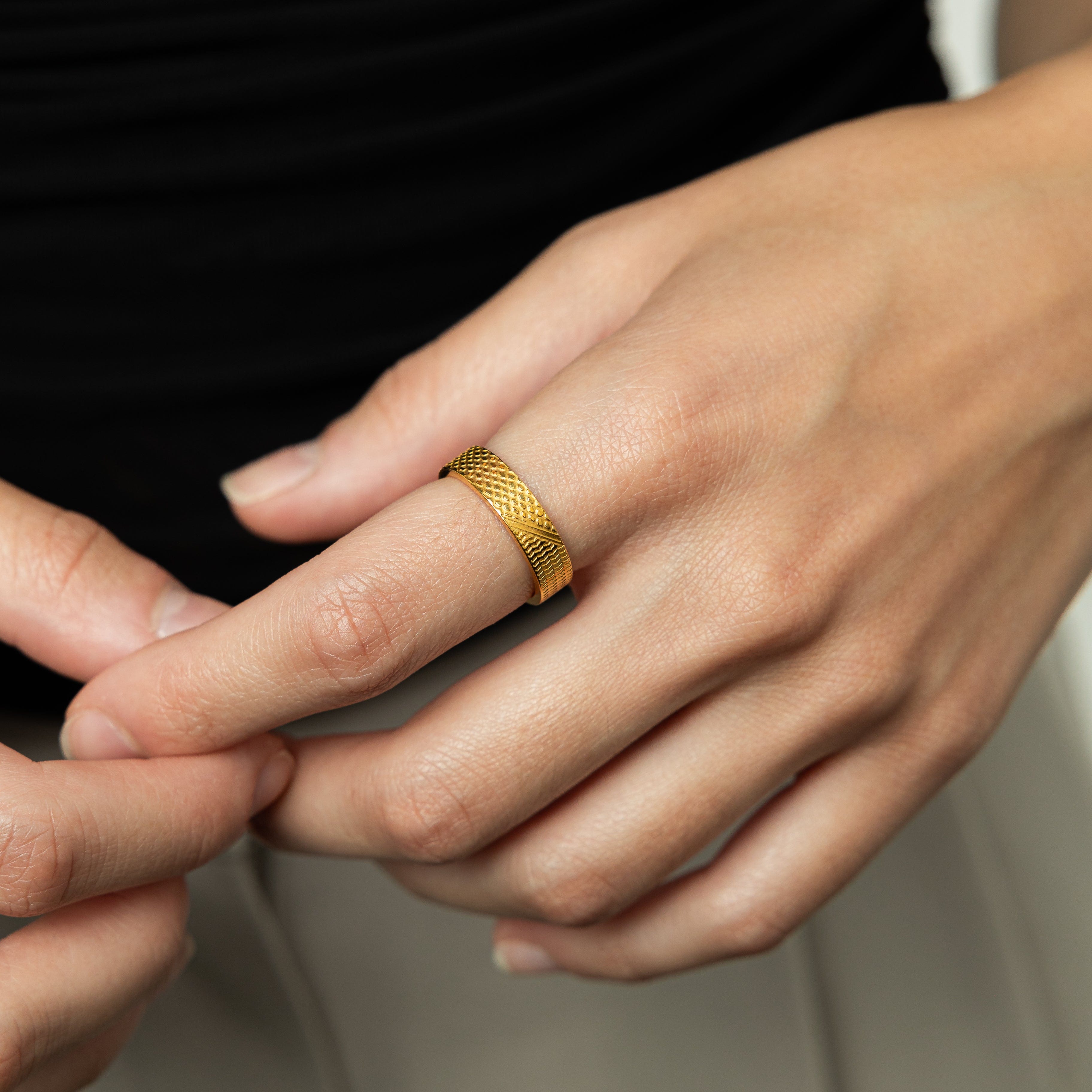 Stylish Keffiyeh Ring for Women