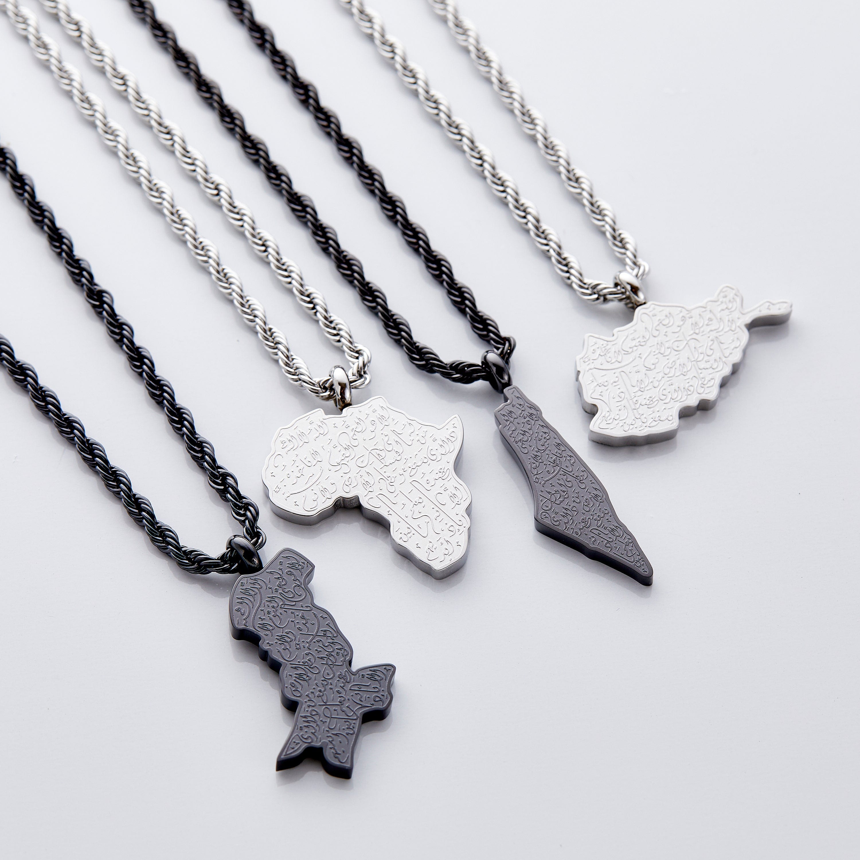 Men's Ayatul Kursi Map Pendant Necklace