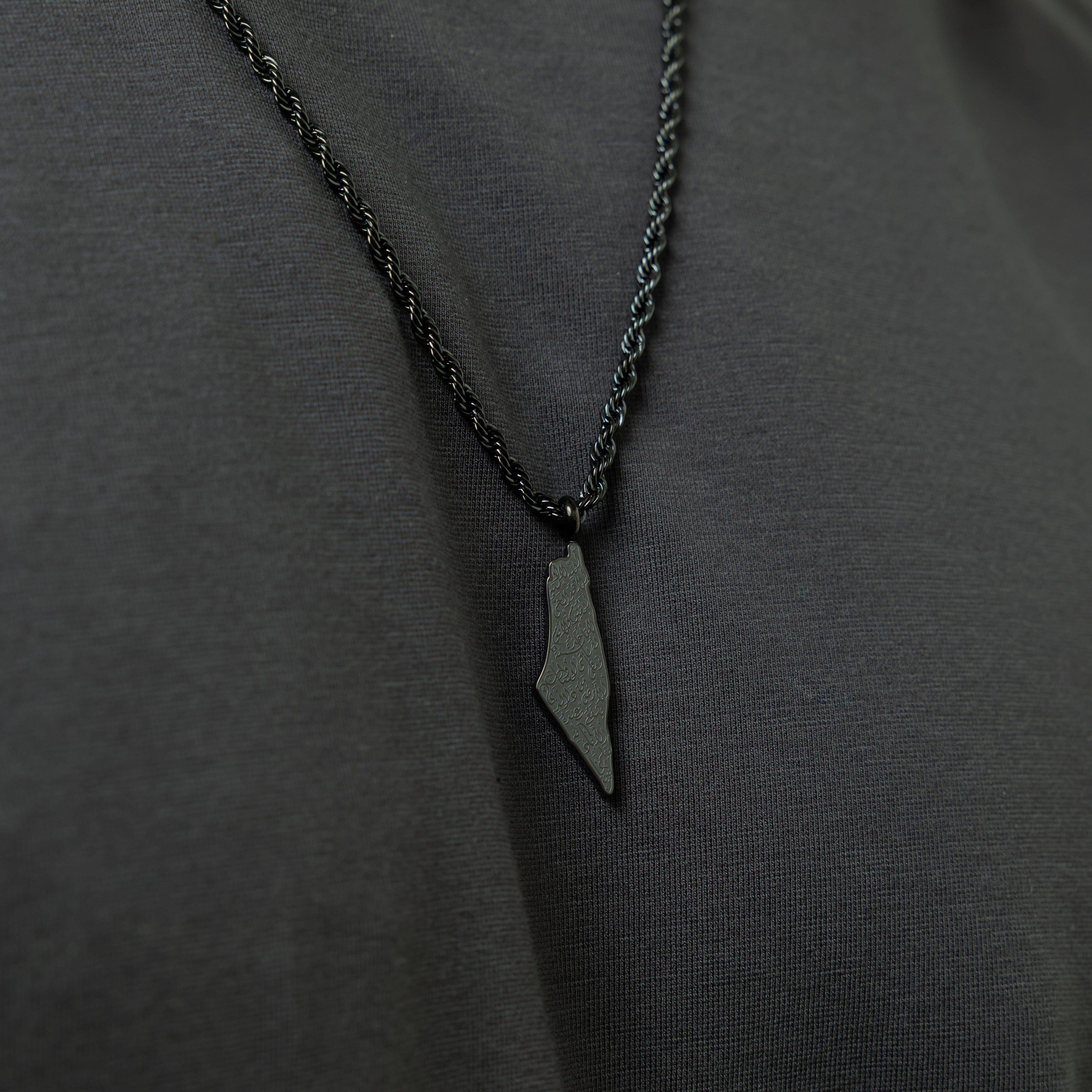 Men's Ayatul Kursi Map Pendant Necklace