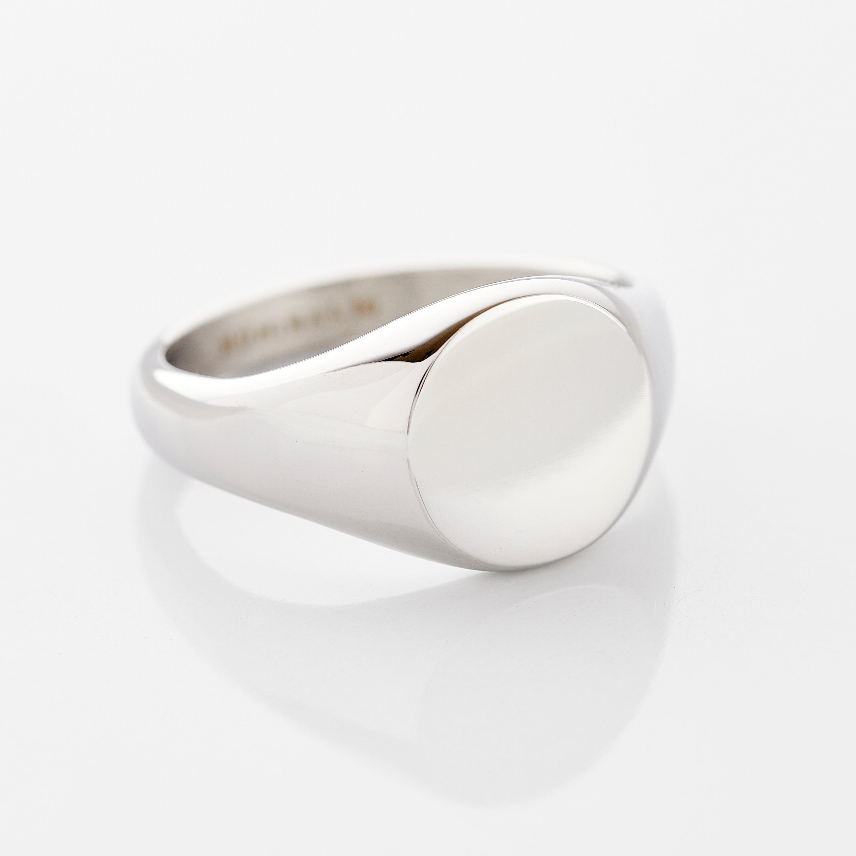 Men's Classic Round Signet Ring