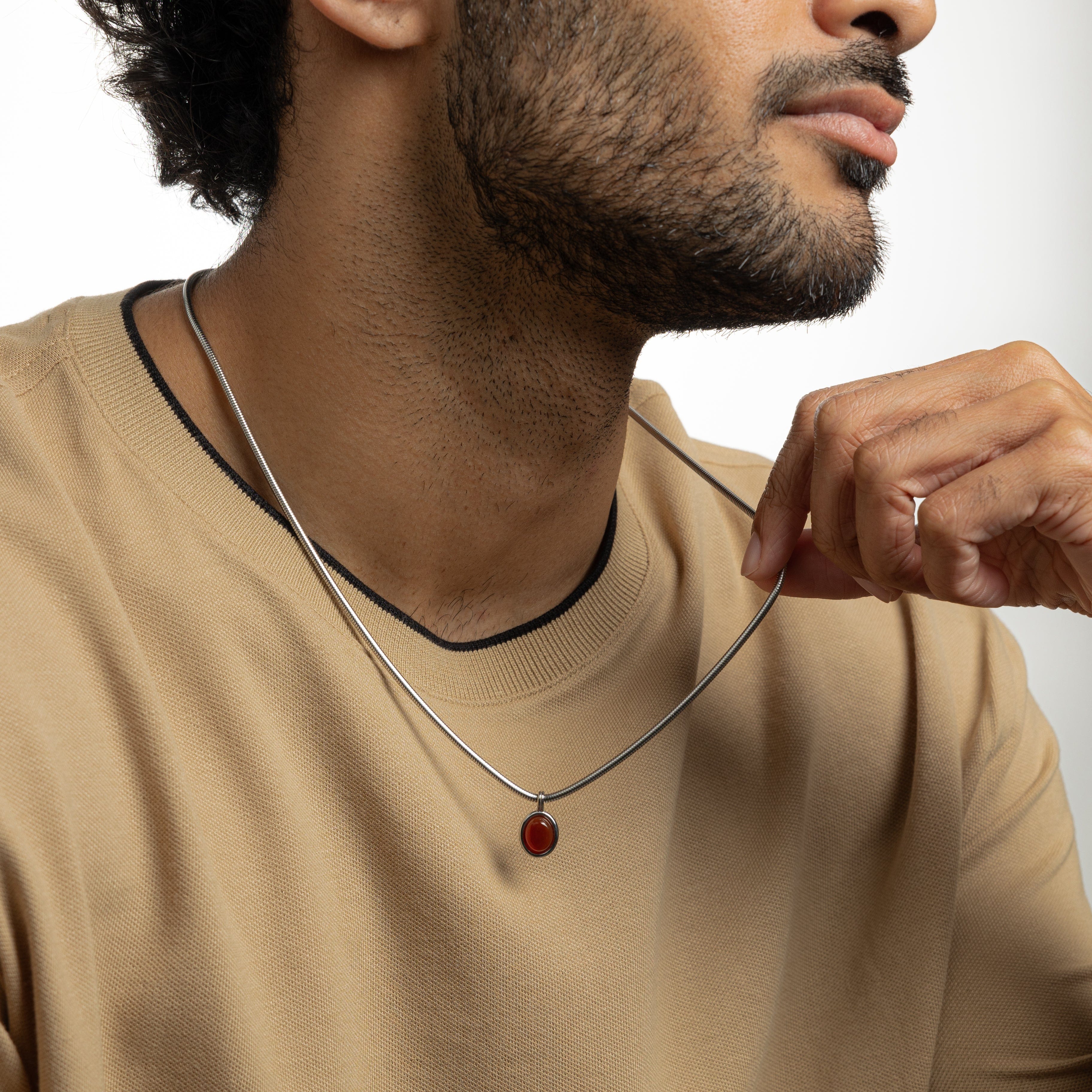 Men's Aqeeq Stone Necklace for Style & Protection