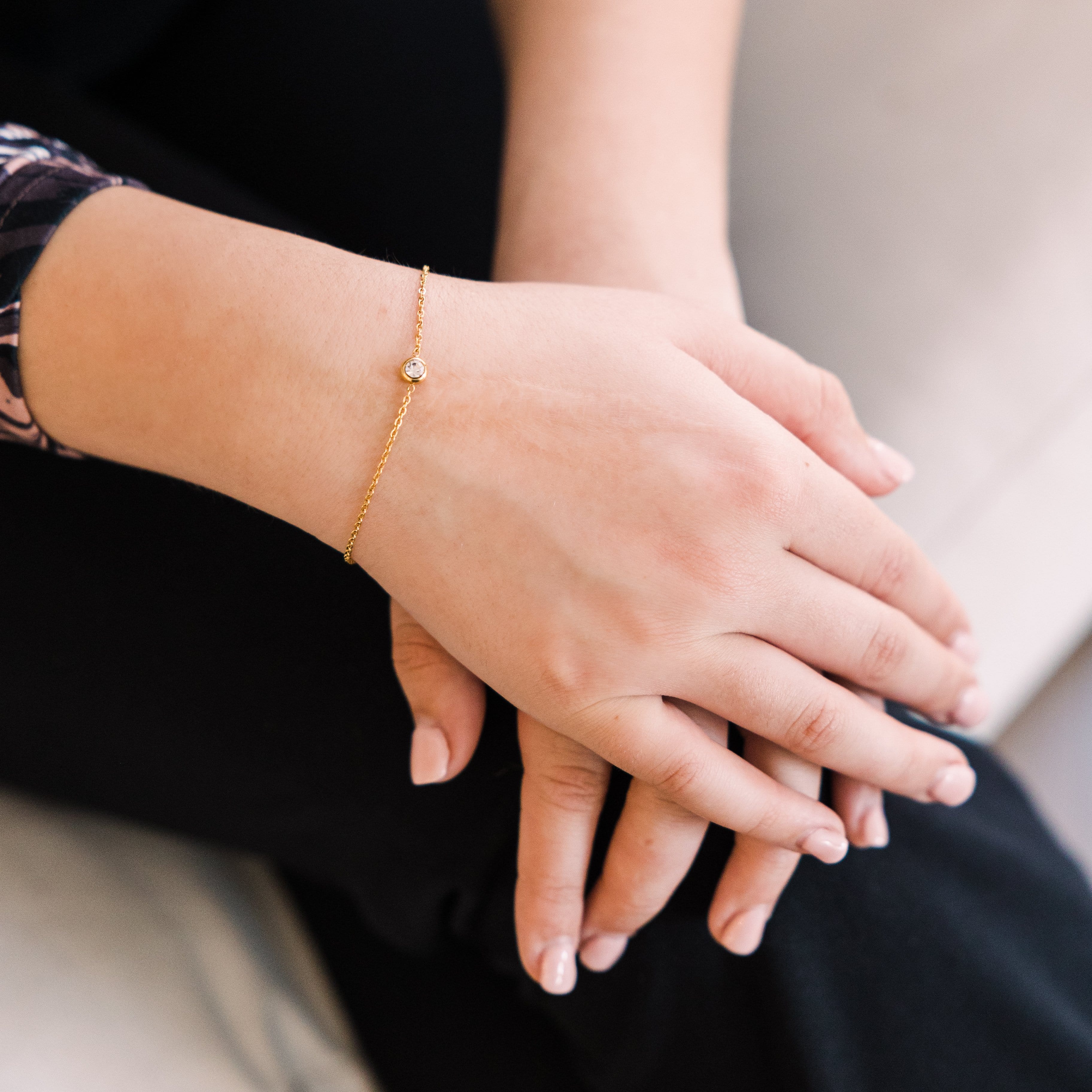 Stylish Bezel Bracelet for Everyday Wear