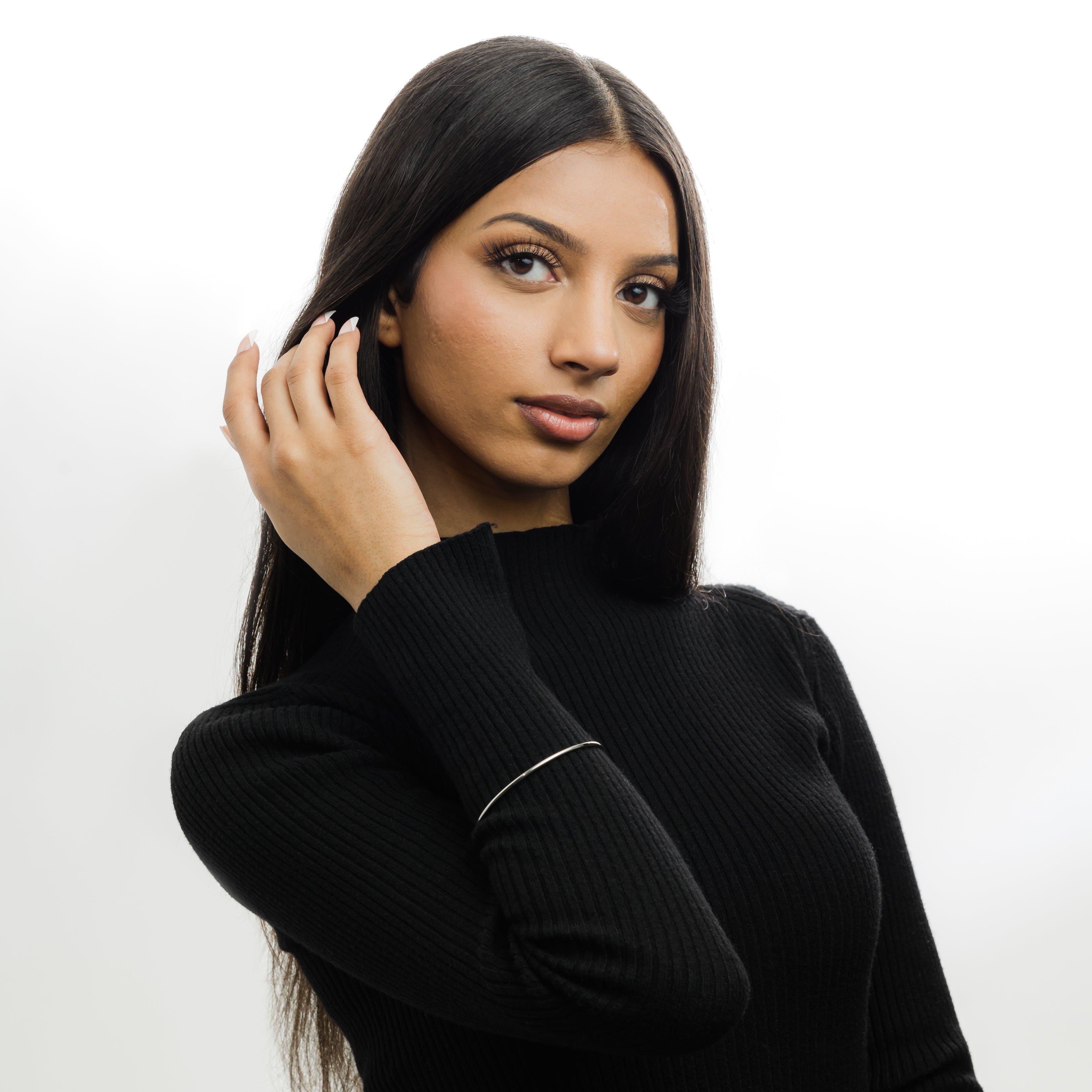 Sleek Thin Bangle for Everyday Wear