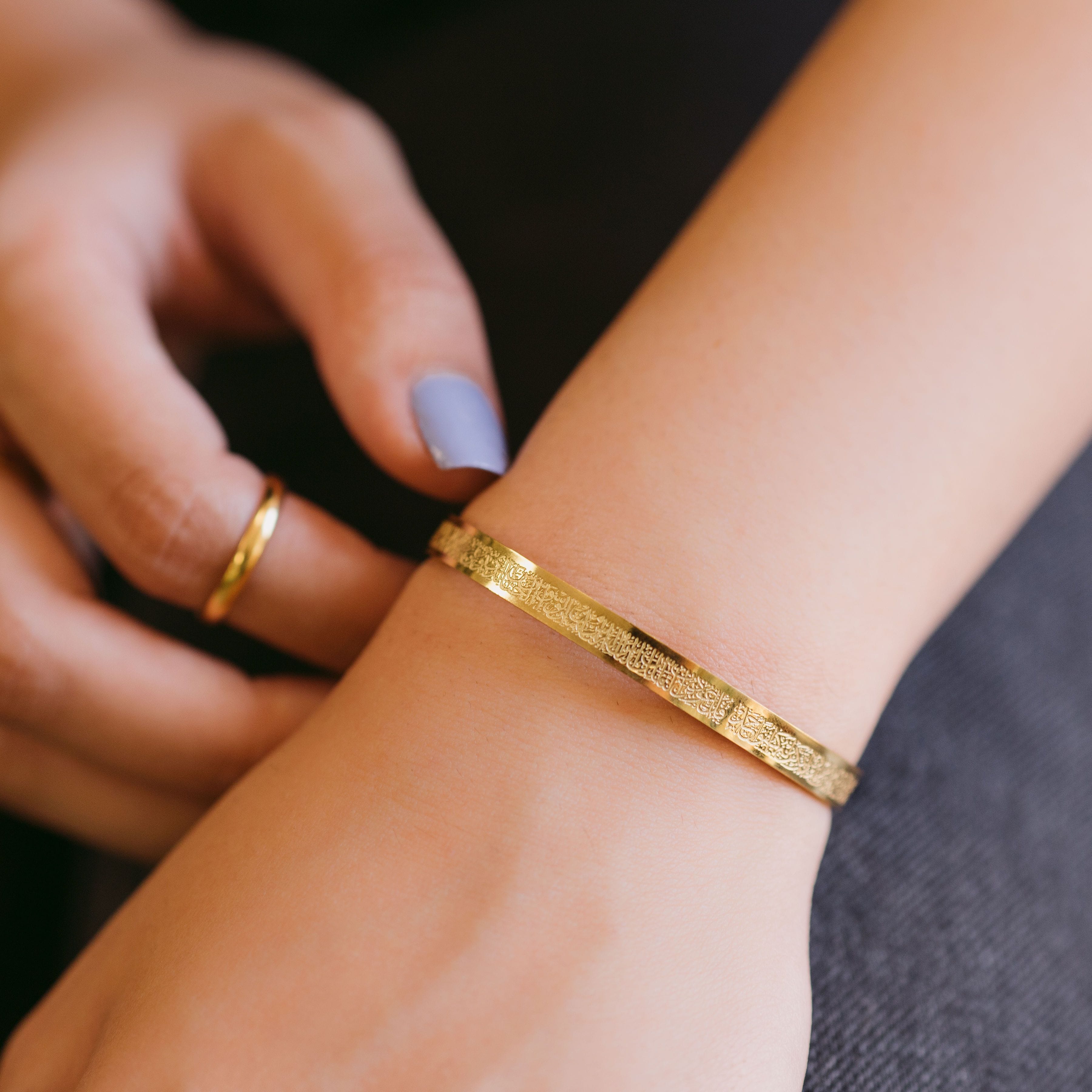 Stylish 4 Qul Cuff Bracelet for Women