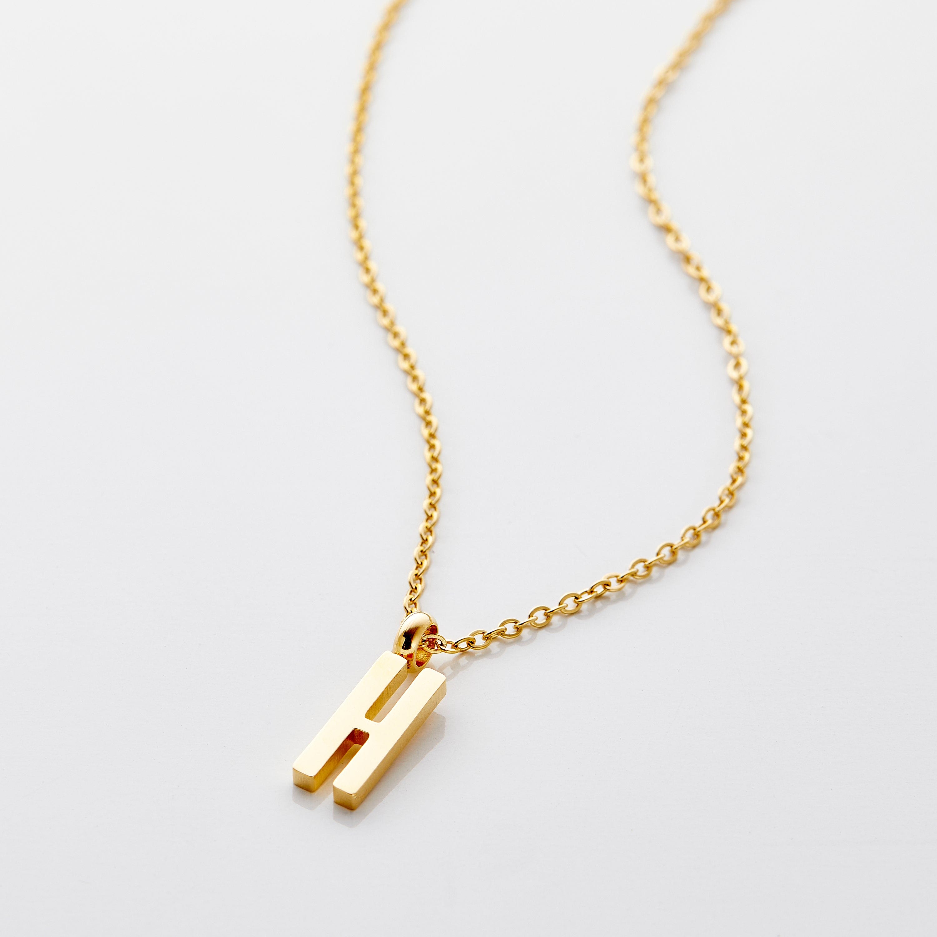 Personalized English Letter Pendant Necklace