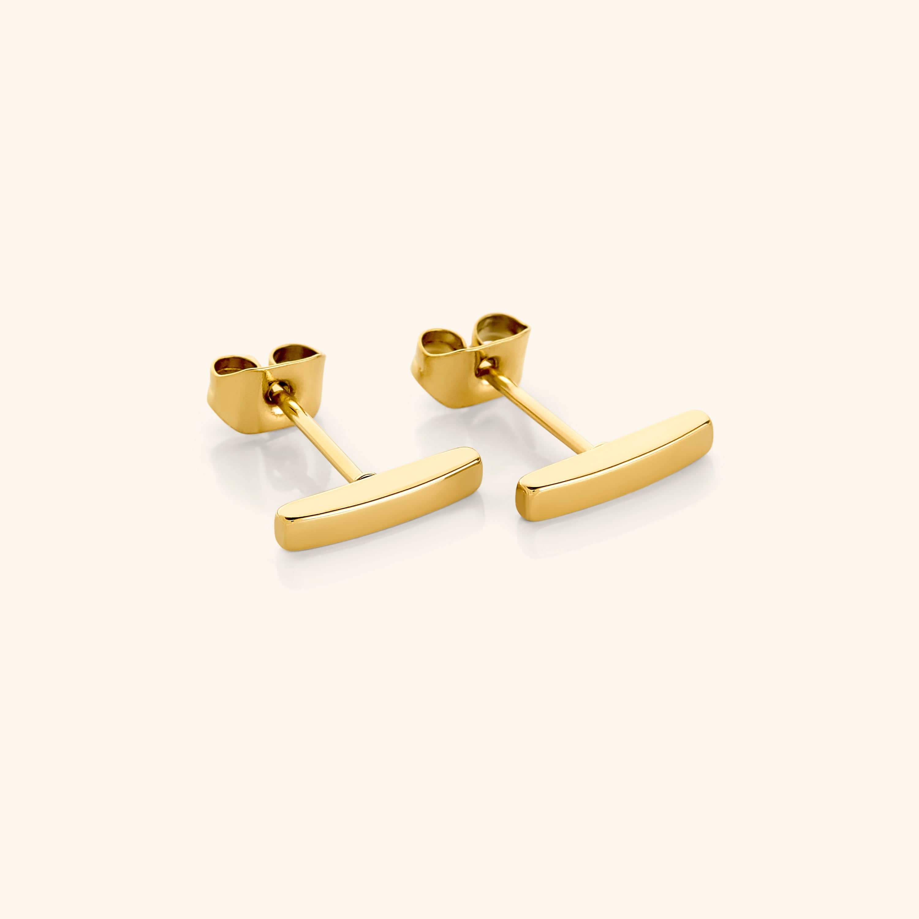 Stylish Pillar Stud Earrings for Everyday Wear