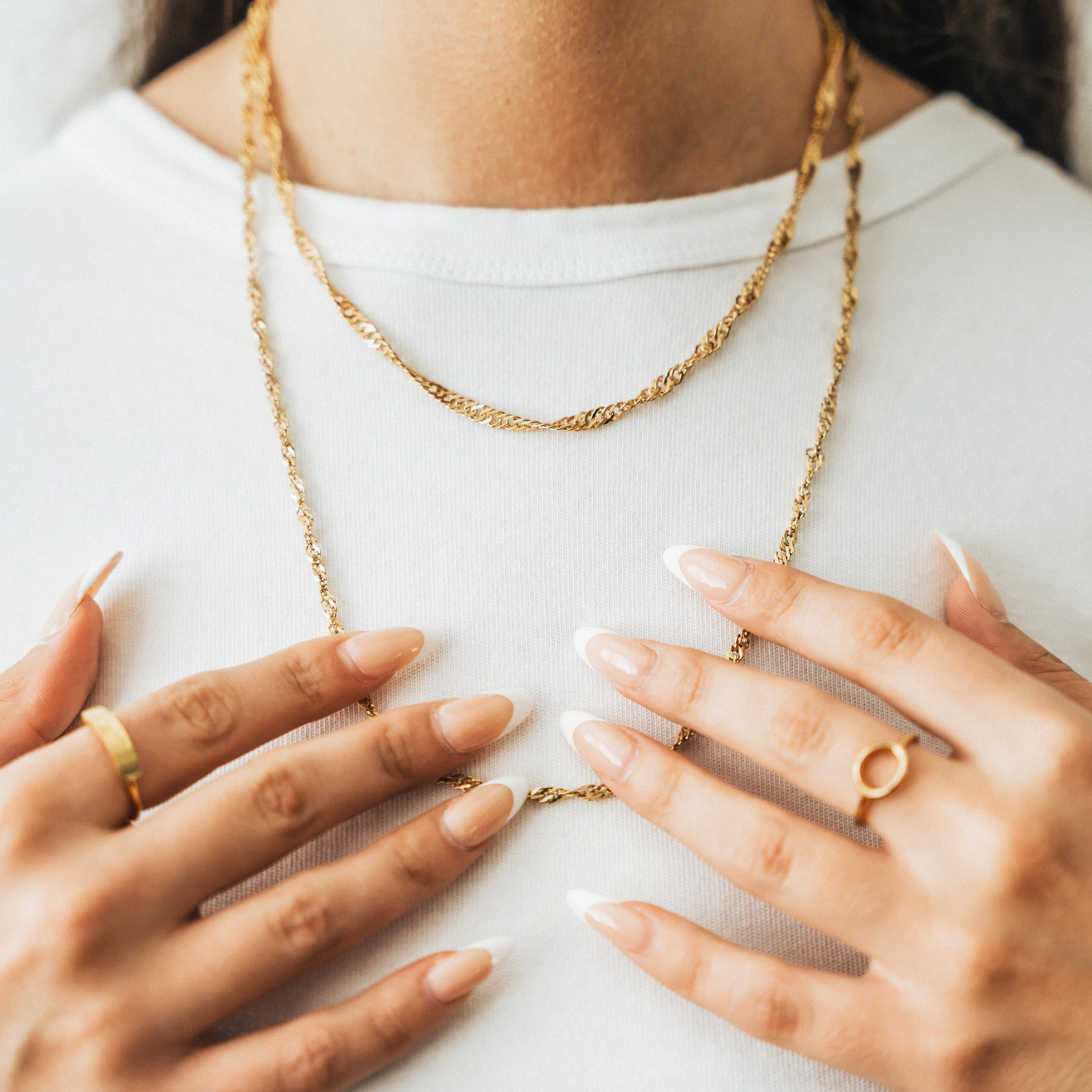 Stylish Twisted Chain Necklace for Women