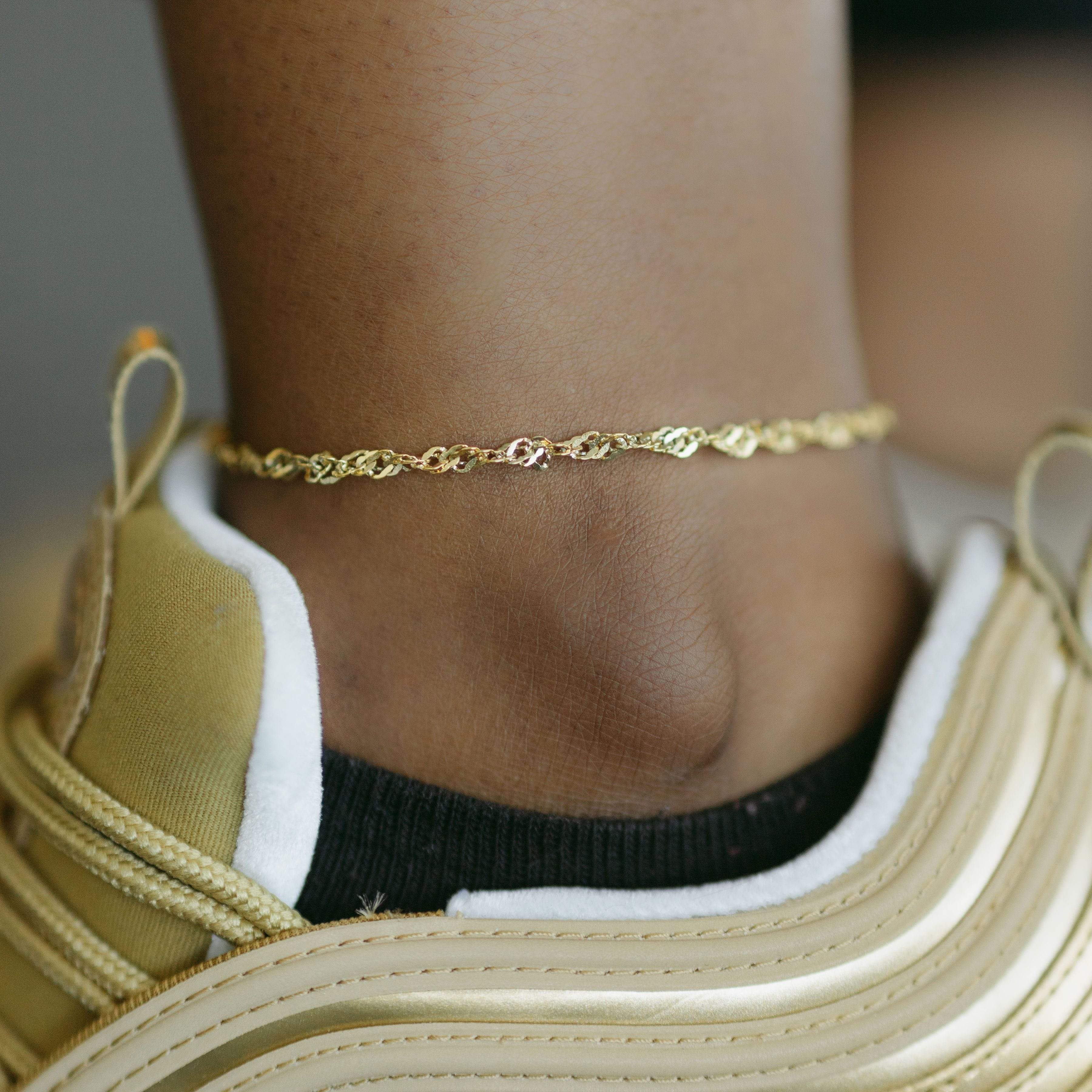 Stylish Twisted Chain Ankle Bracelet