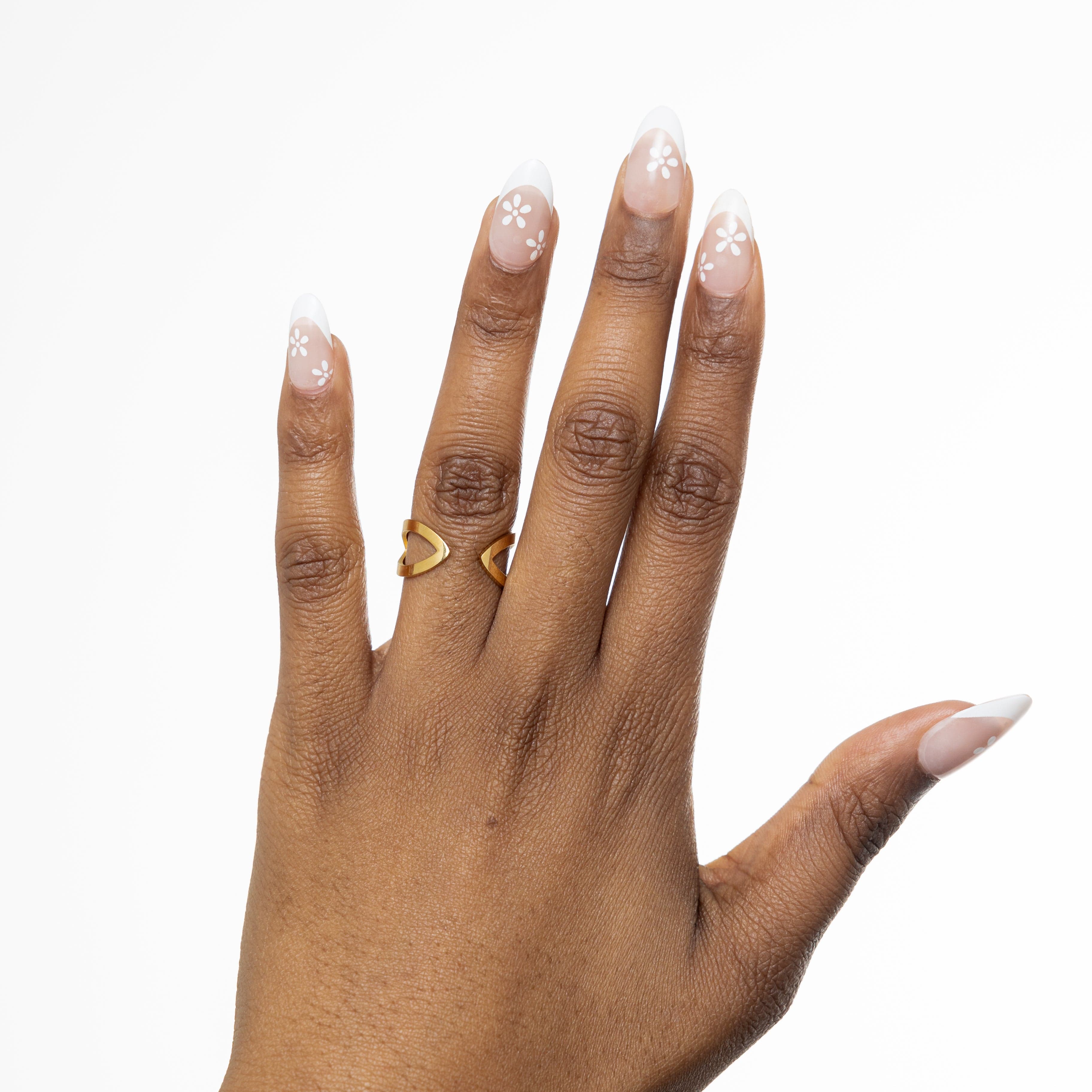 Stylish Corridor Ring for Everyday Wear