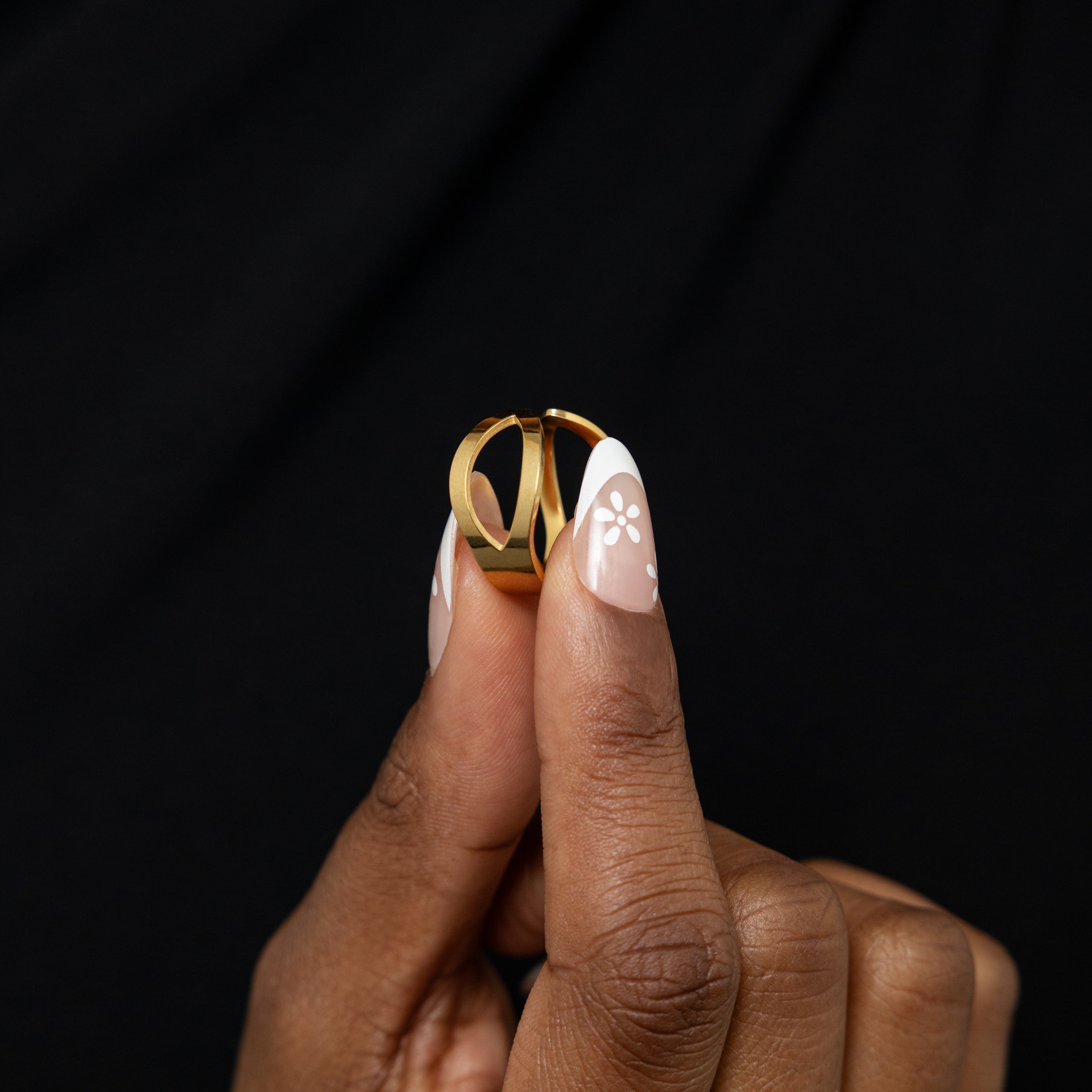 Stylish Corridor Ring for Everyday Wear
