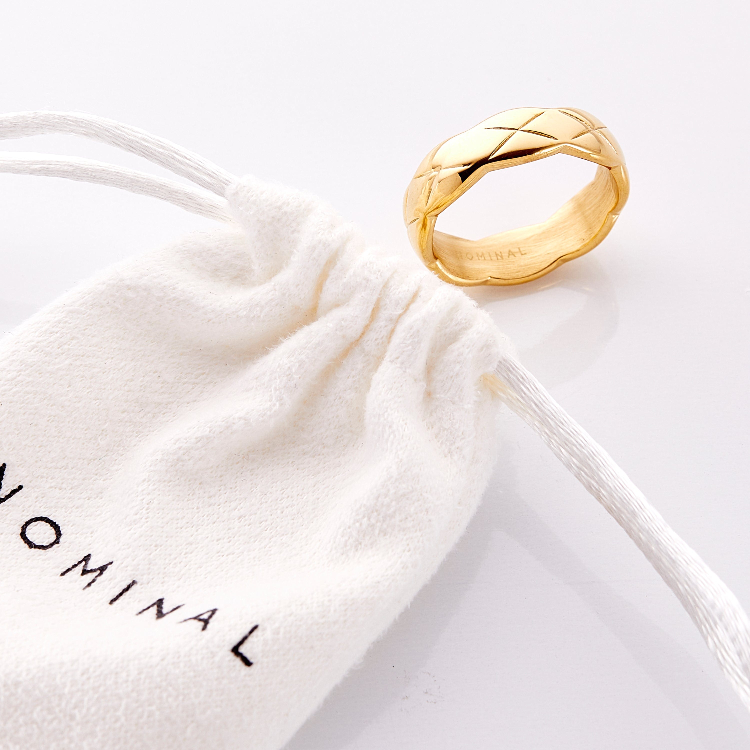 Stylish Quilted Ring for Everyday Wear