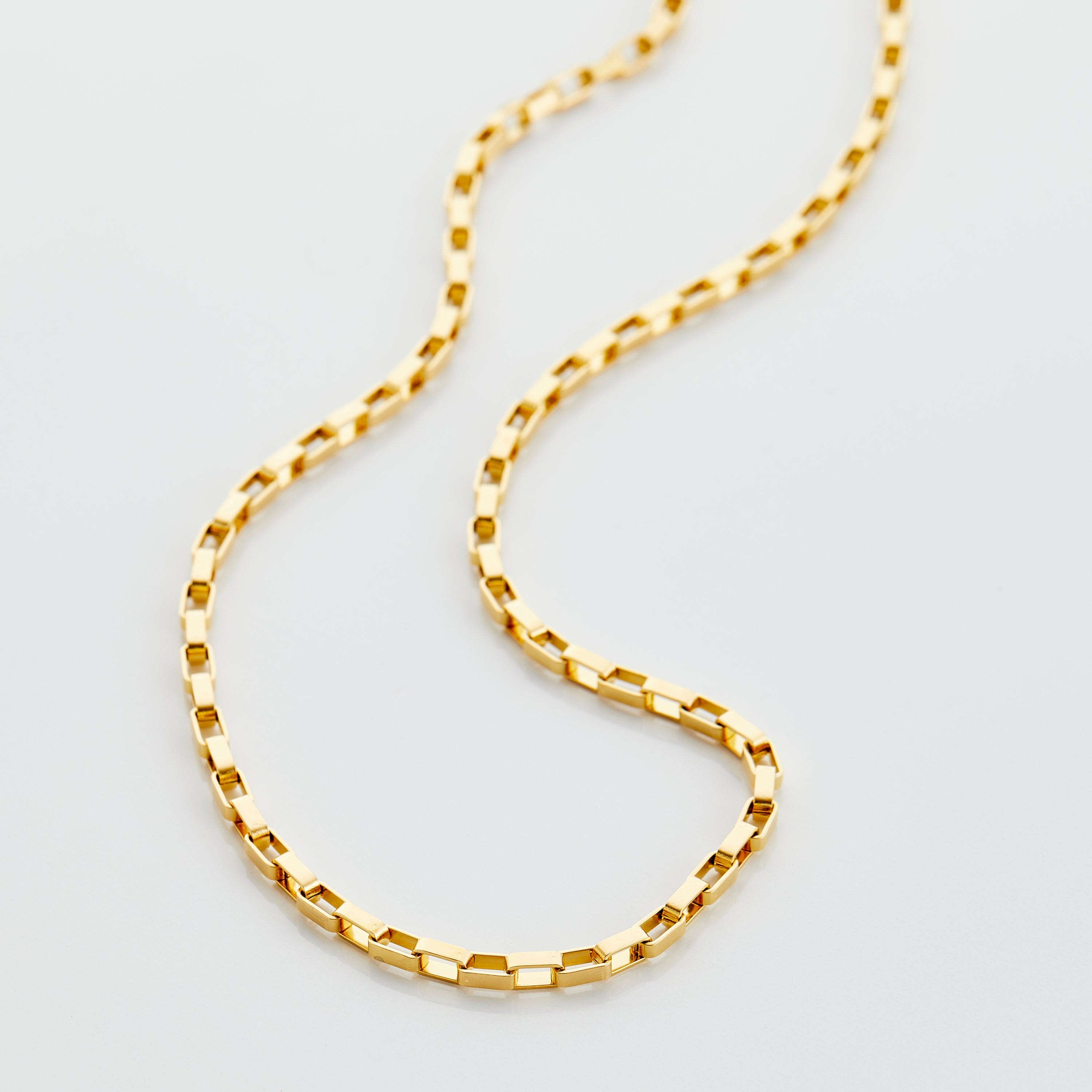 Stylish Block Chain Necklace for Everyday Wear
