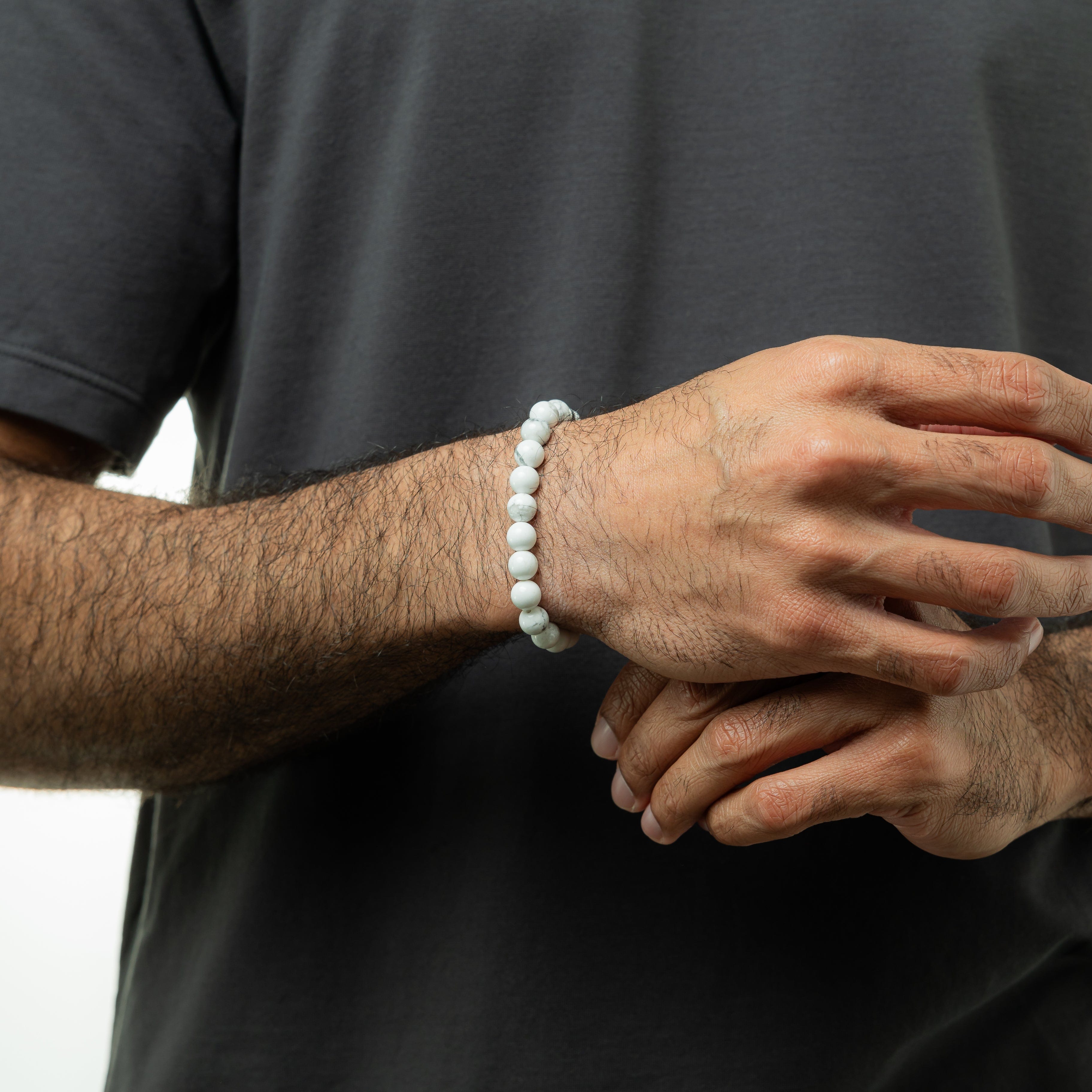 Stone Bead Snow Bracelet – Handmade Elegance