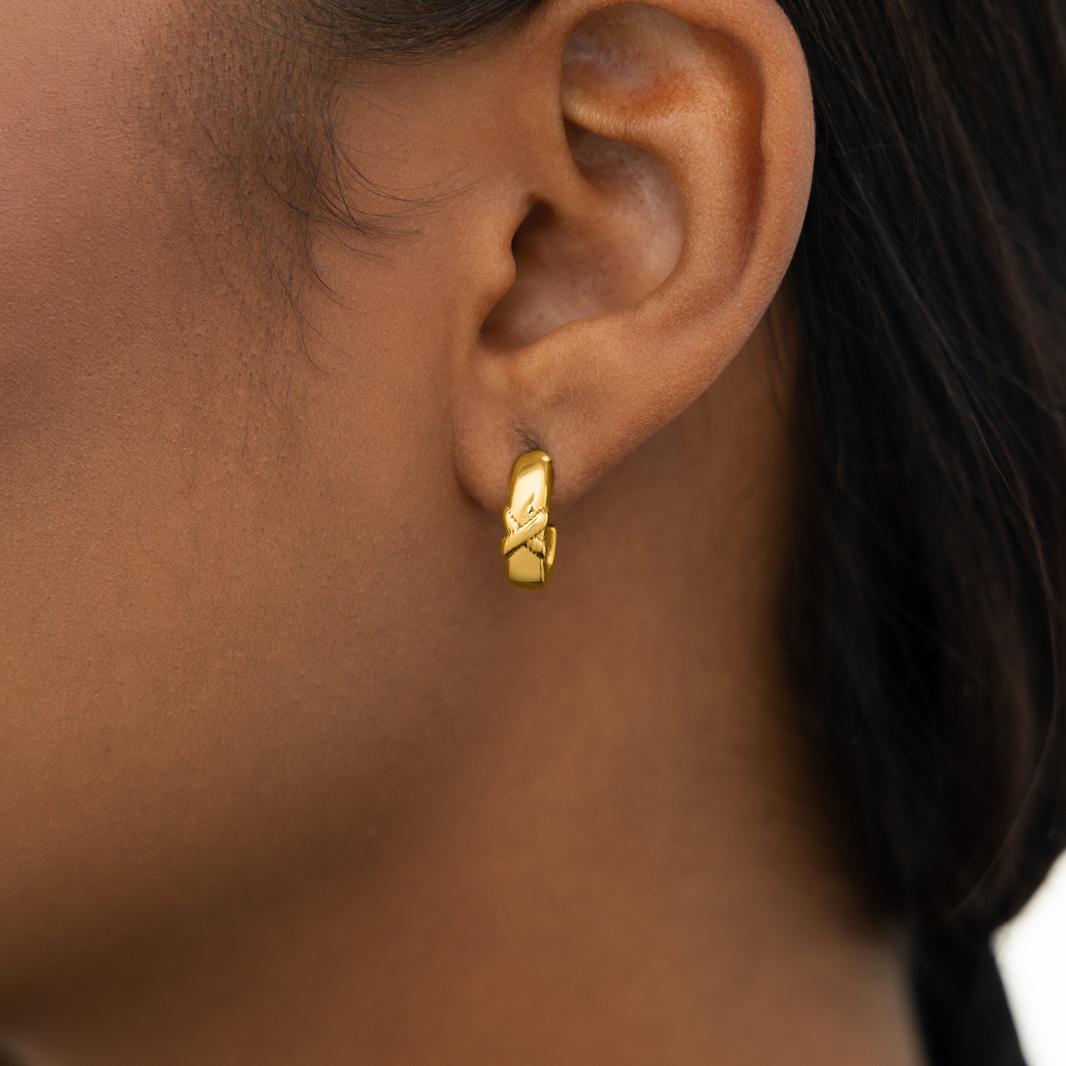 Stylish 'Leave Your Mark' X Earrings for Everyday Wear