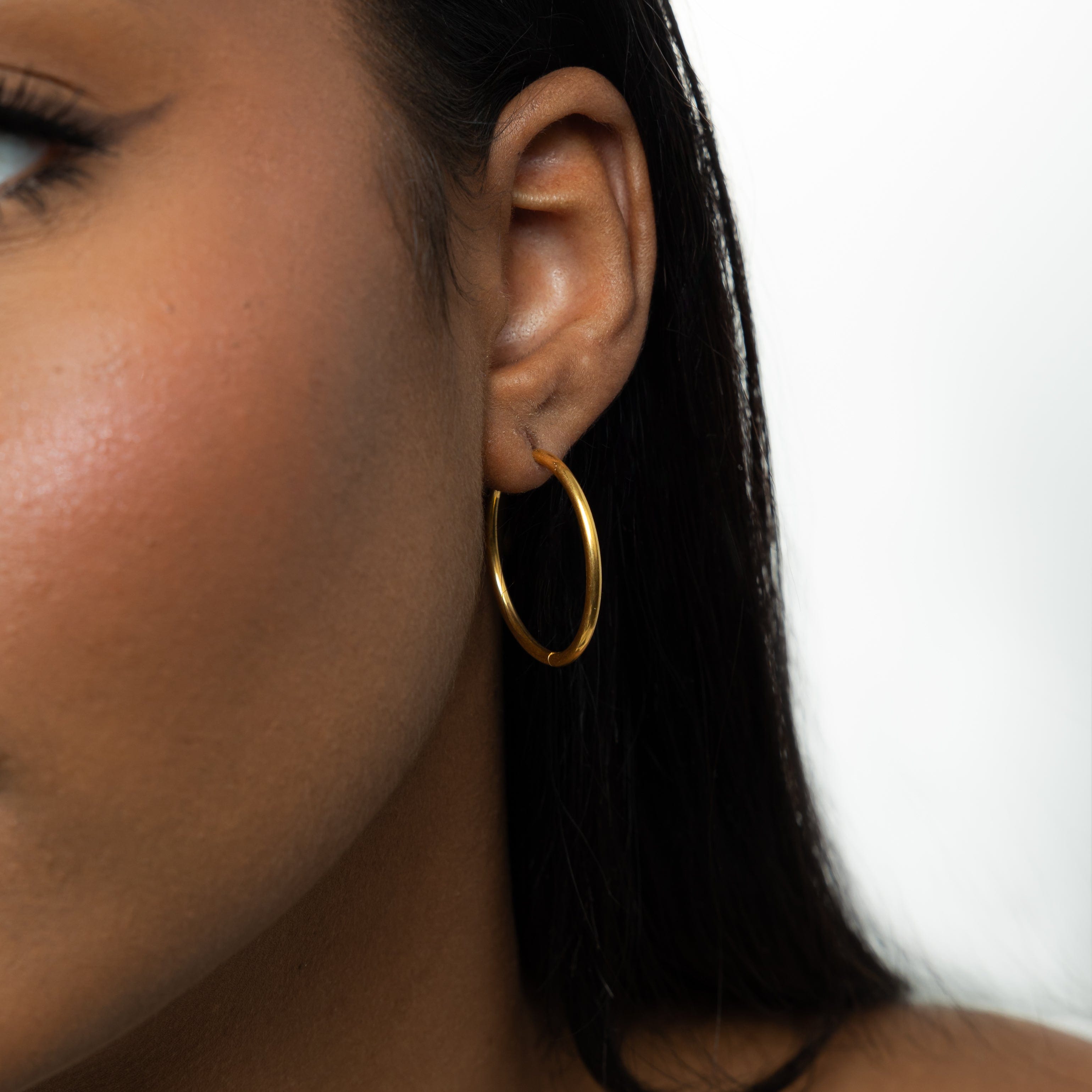 25mm Large Hoop Earrings for Everyday Wear