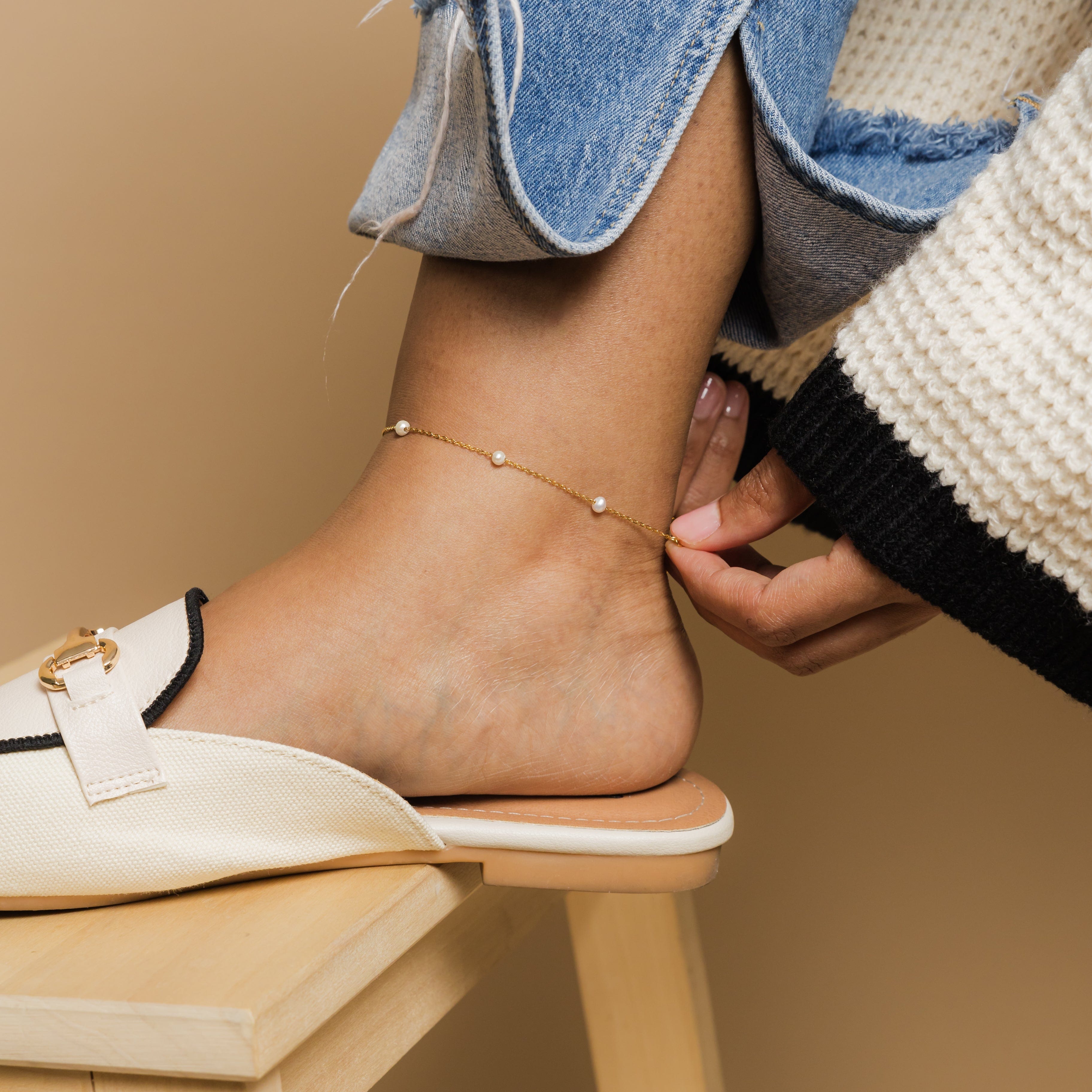Elegant Pearl Anklet for Women