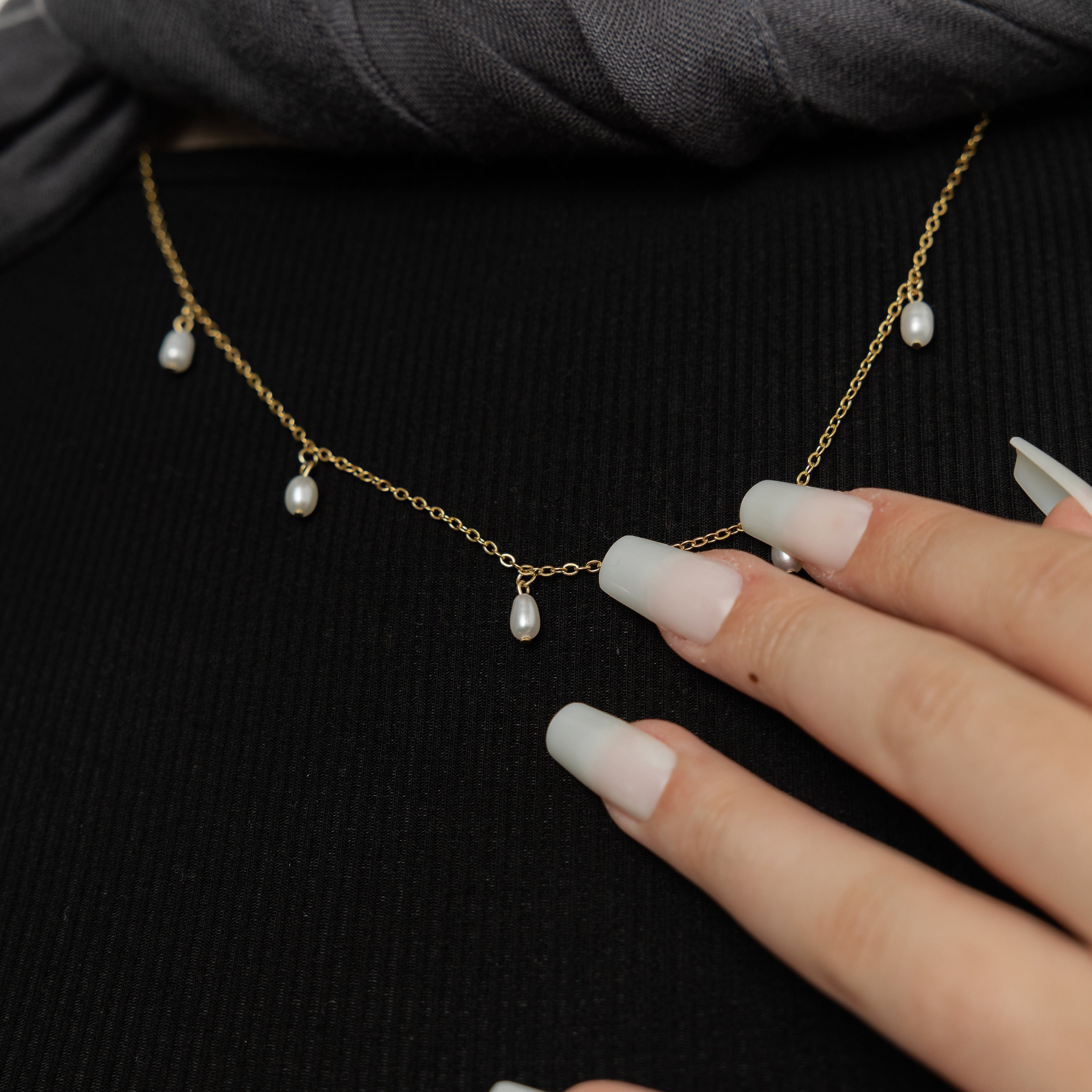 Elegant Pearl Drop Necklace for Women