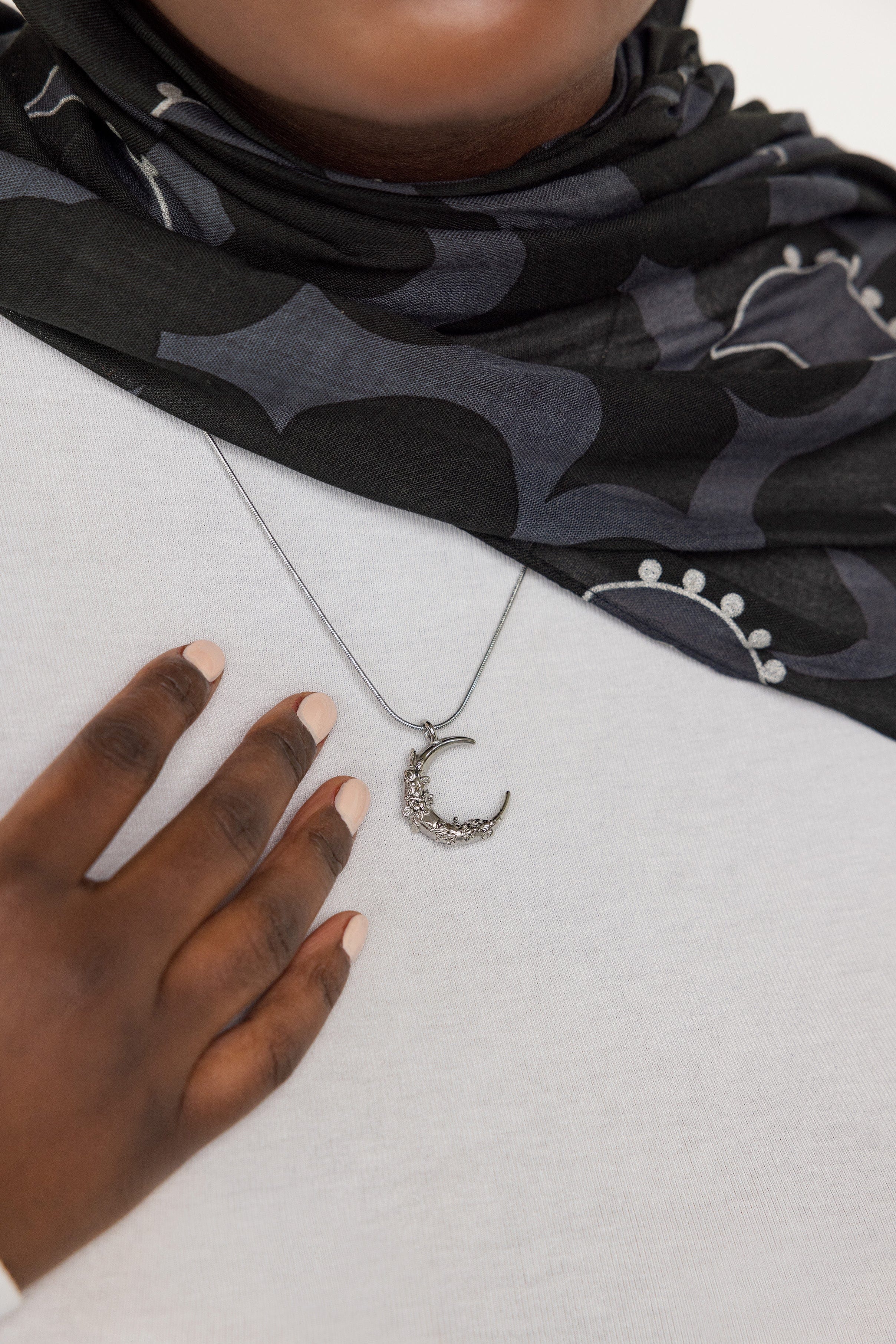 VELA x Nominal Jasmine Crescent Pendant Necklace
