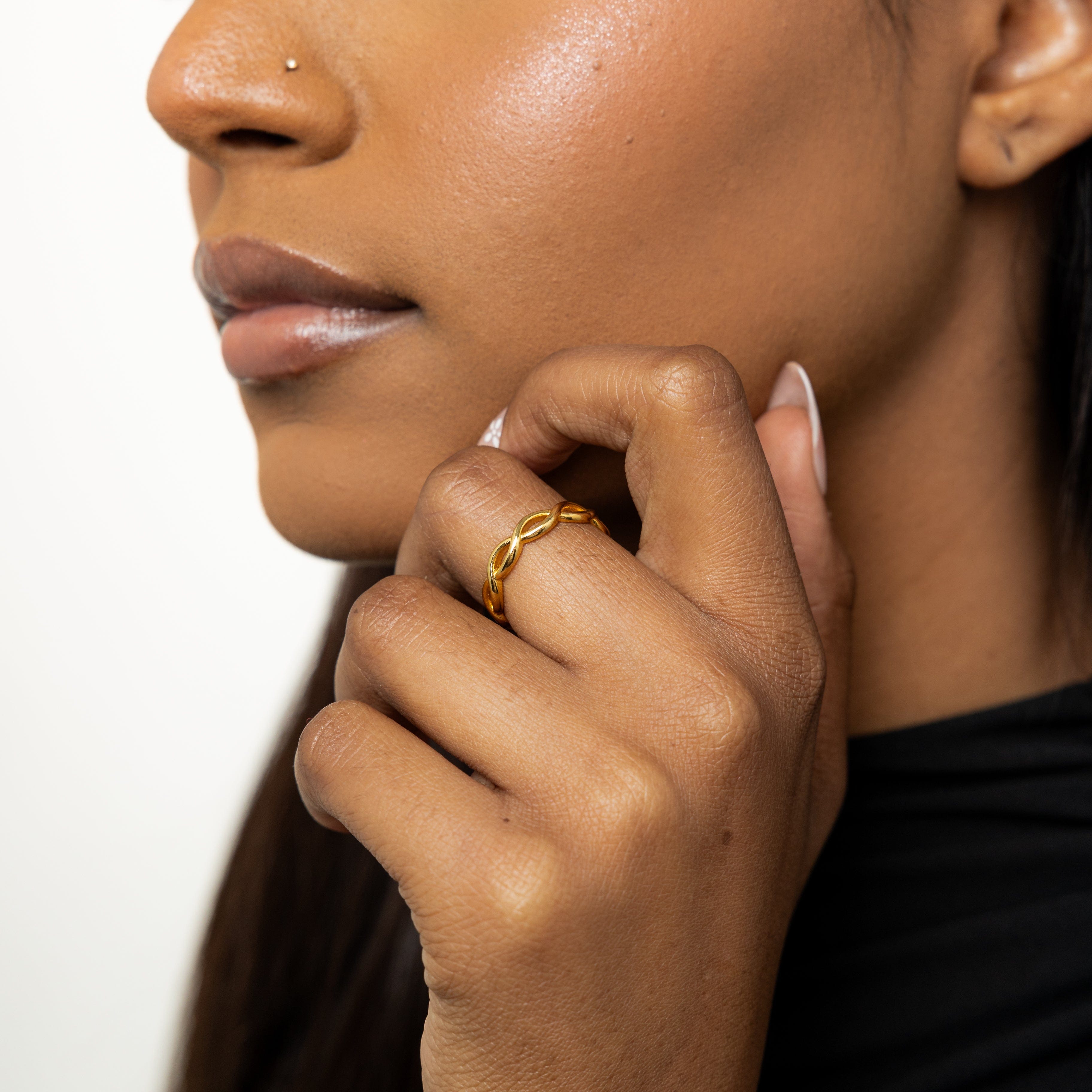 Infinity Ring – Elegant Jewelry for Any Occasion