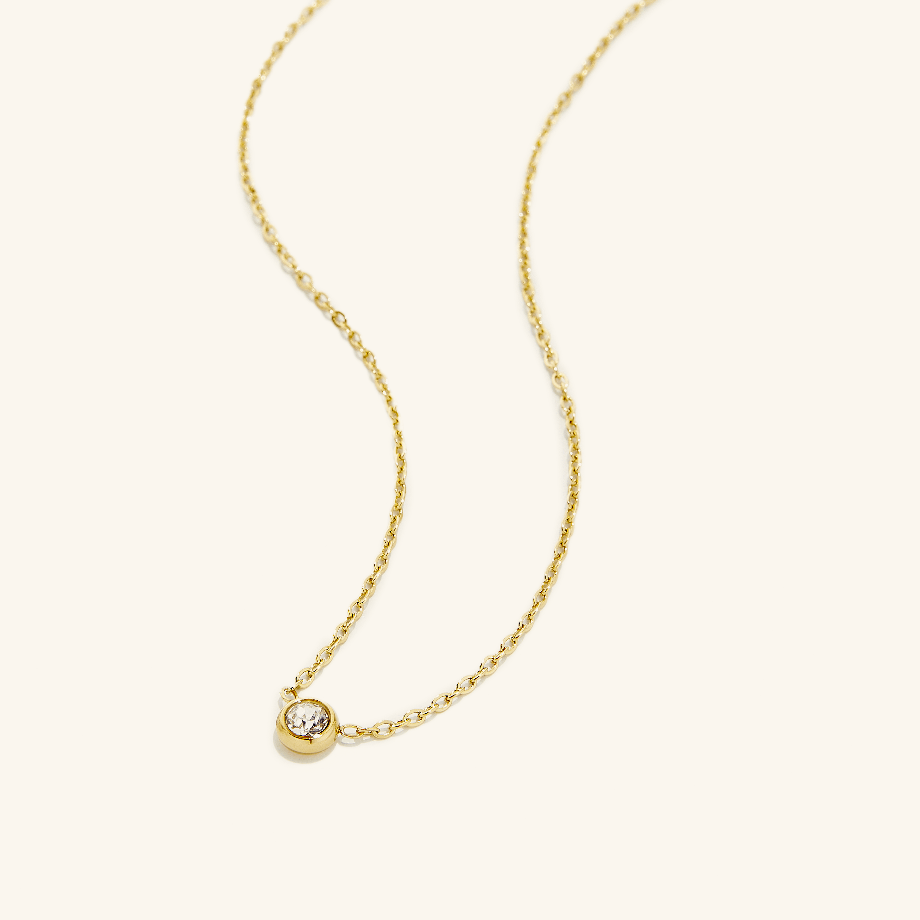 Elegant Bezel Necklace for Everyday Wear
