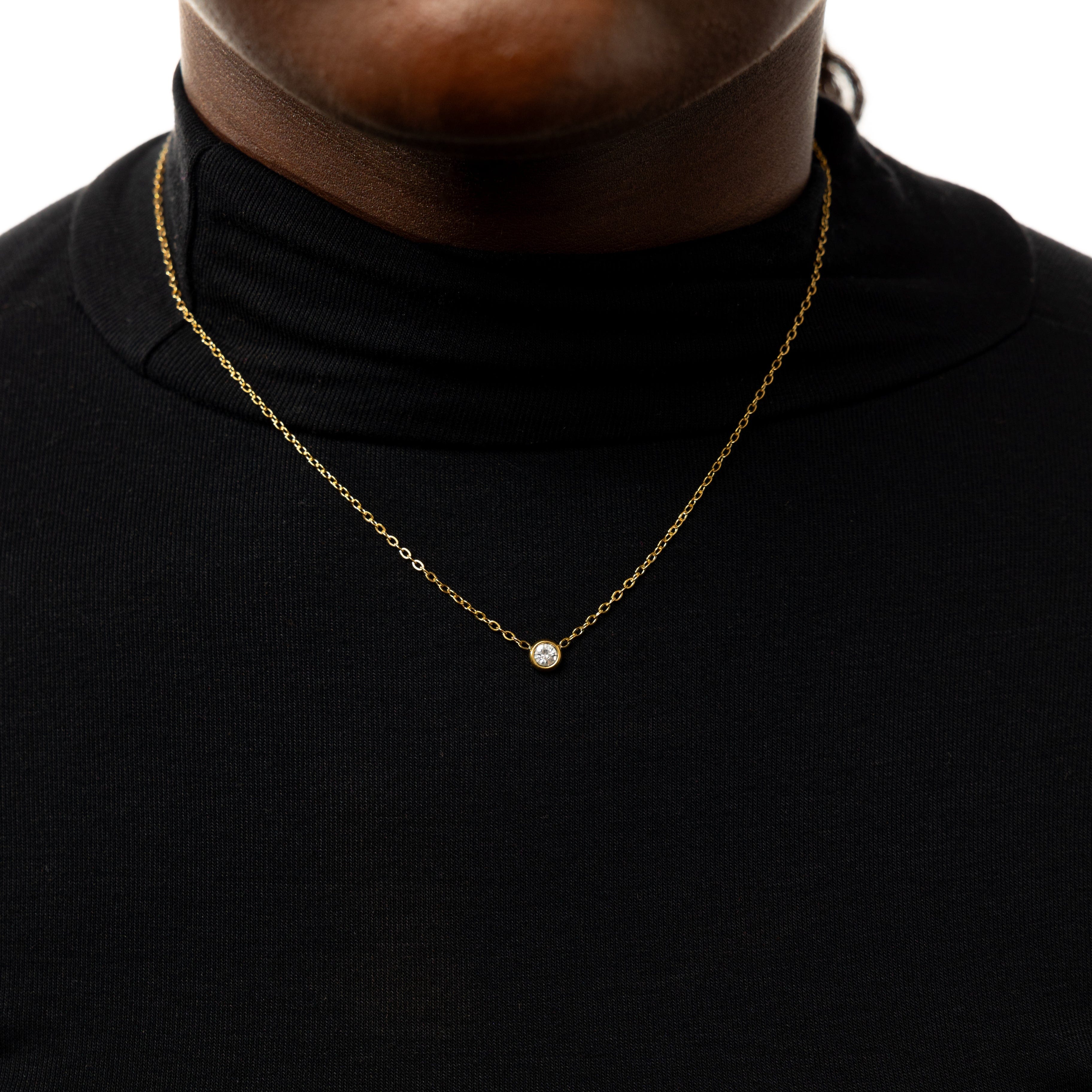 Elegant Bezel Necklace for Everyday Wear