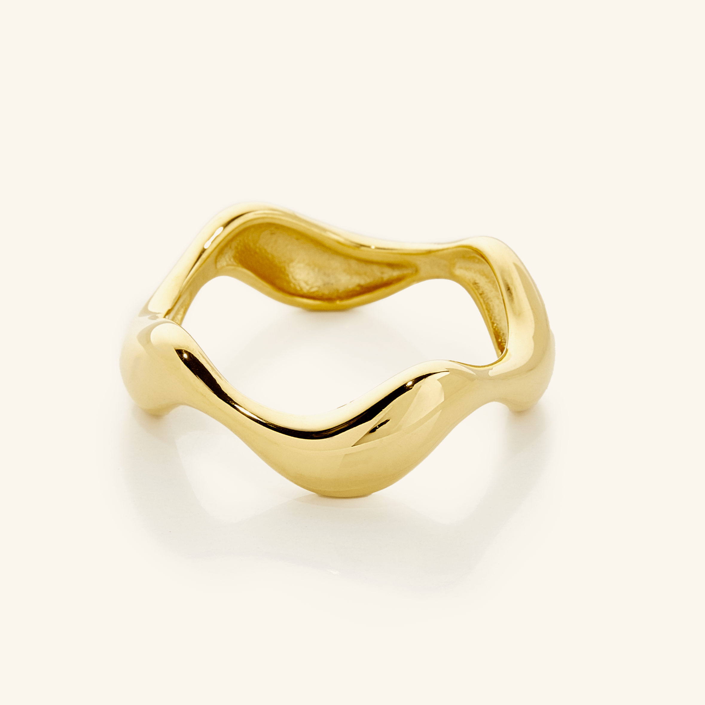 Stylish Wave Ring for Everyday Wear