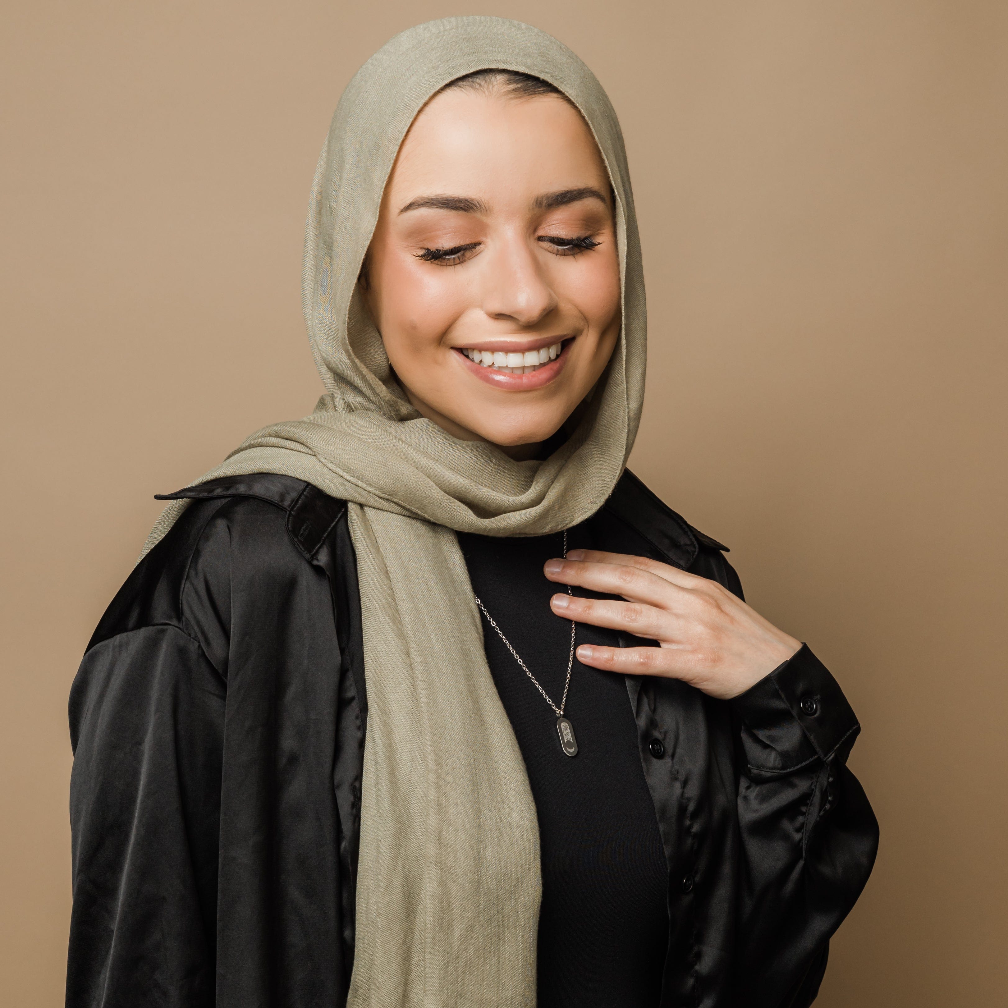 Elegant Moon Necklace for Women – Alhamdulillah Design