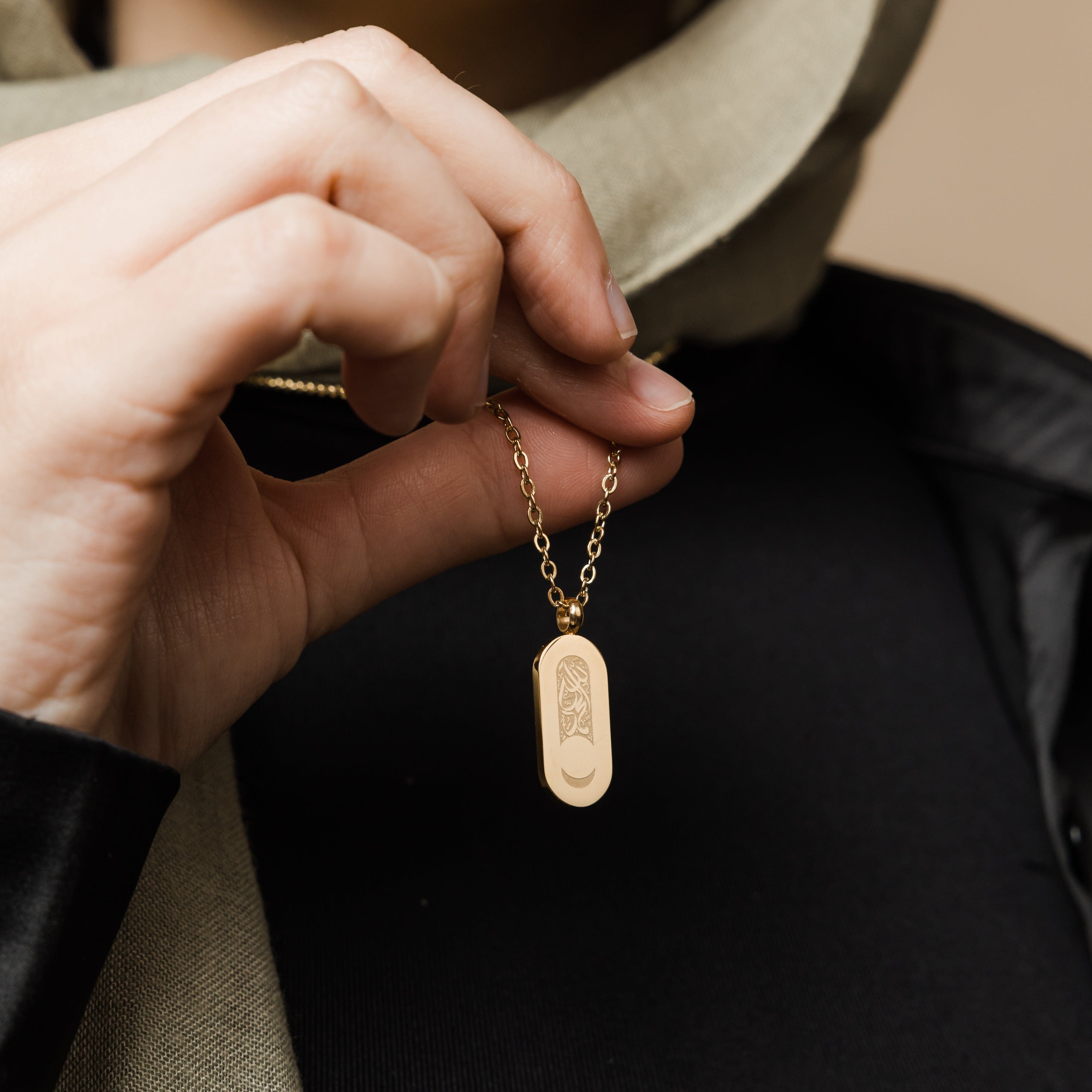Elegant Moon Necklace for Women – Alhamdulillah Design