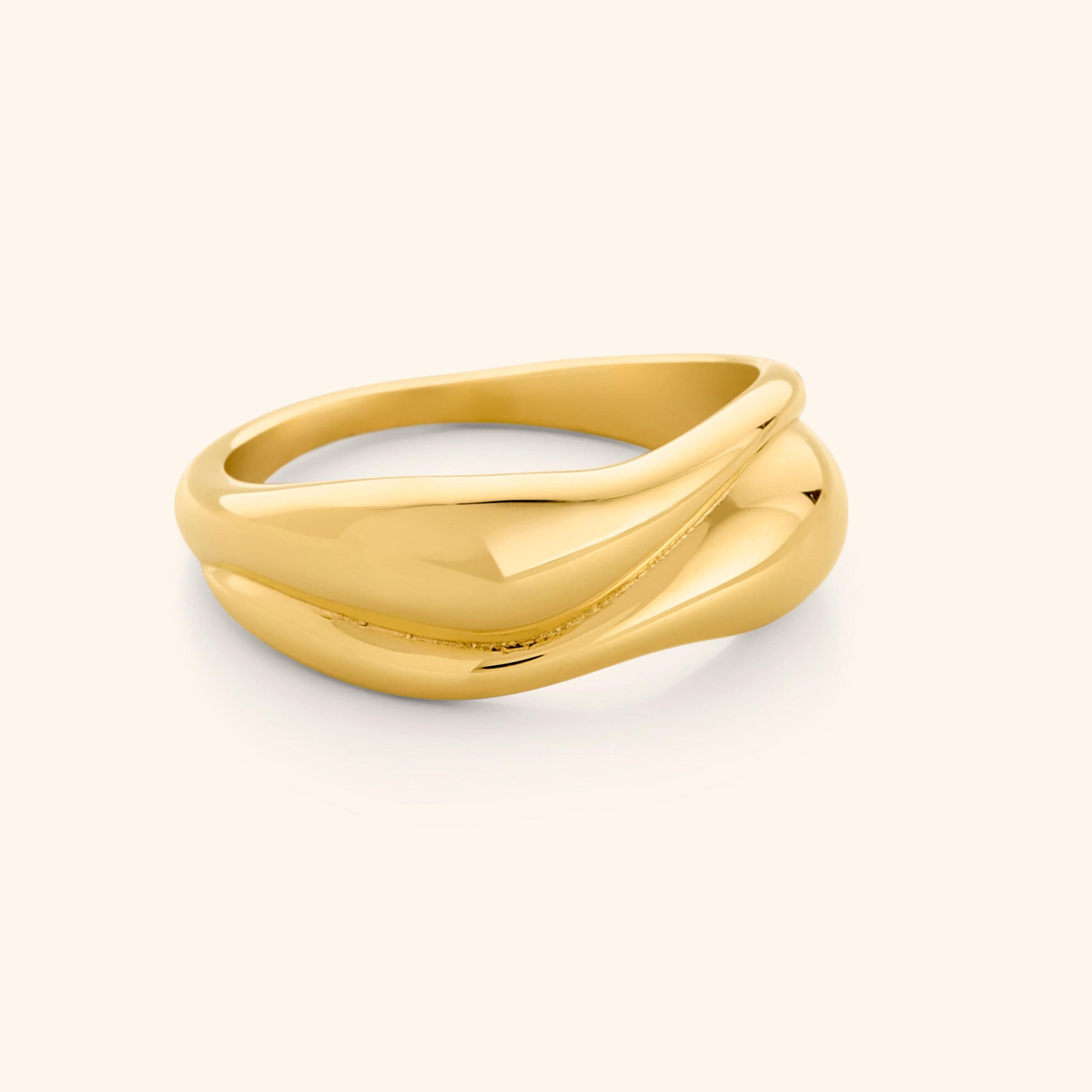 Harmony Ring – Elegant & Minimalist Jewelry