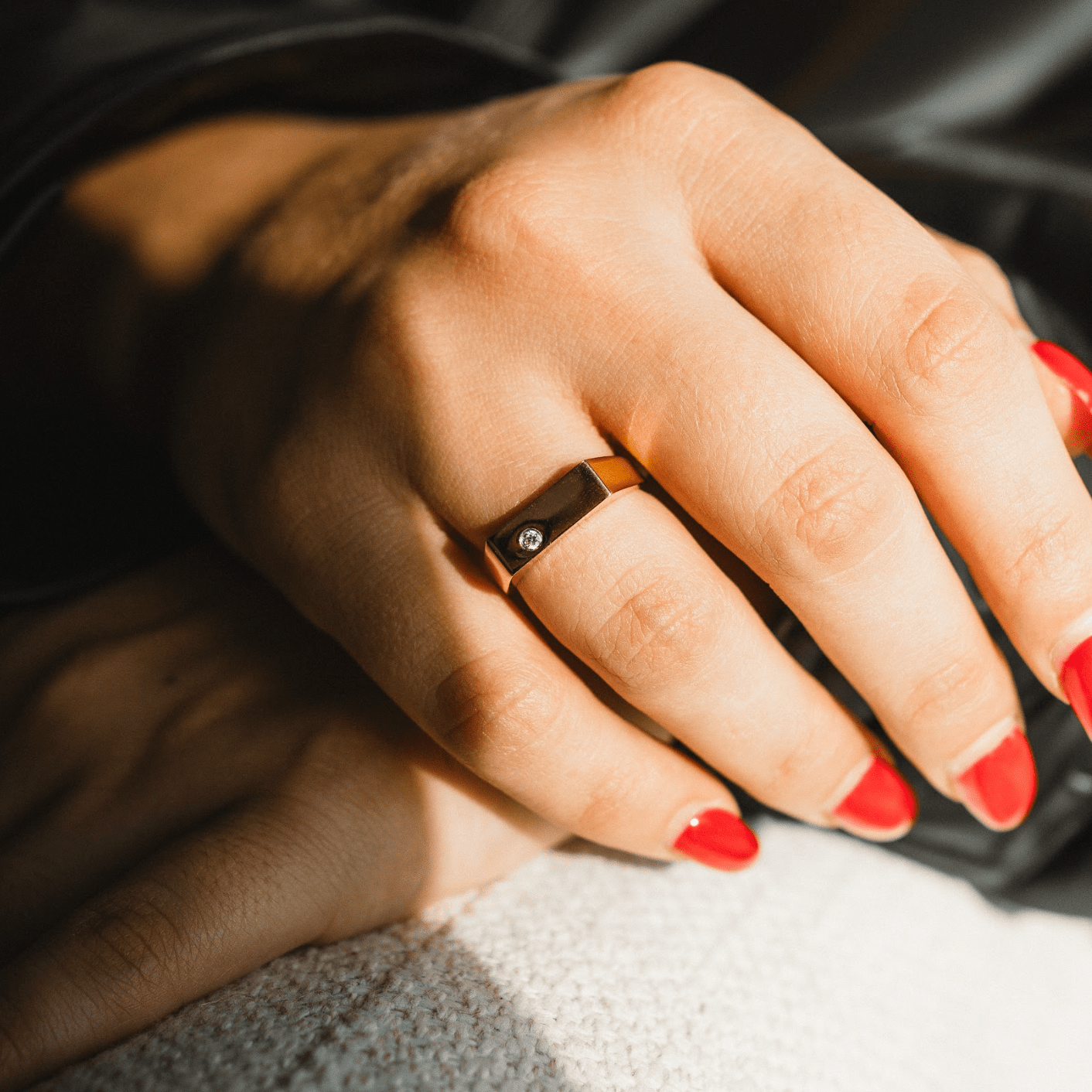 Classic Signet Bar Bezel Ring for Men