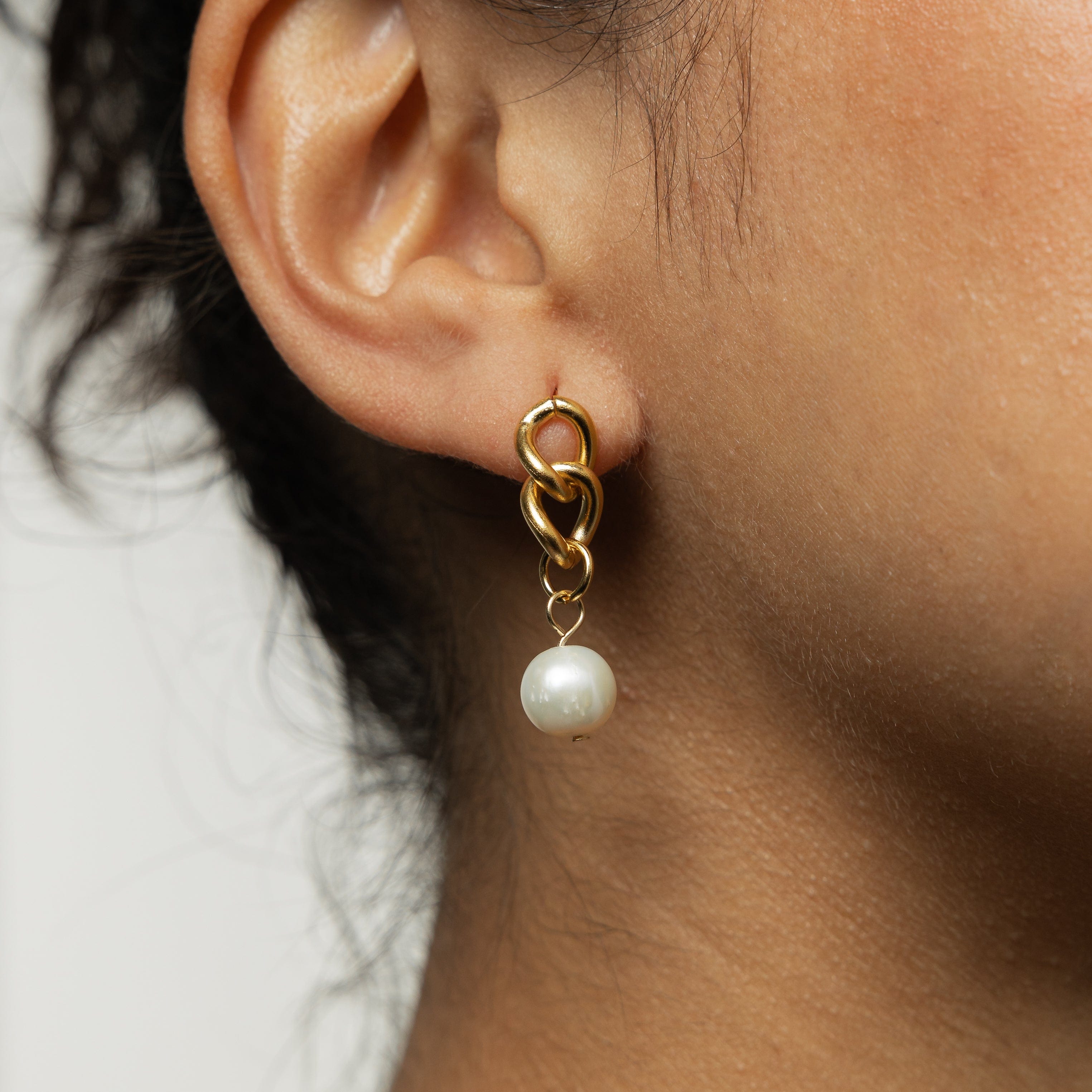 Elegant Pearl Drop Earrings for Women