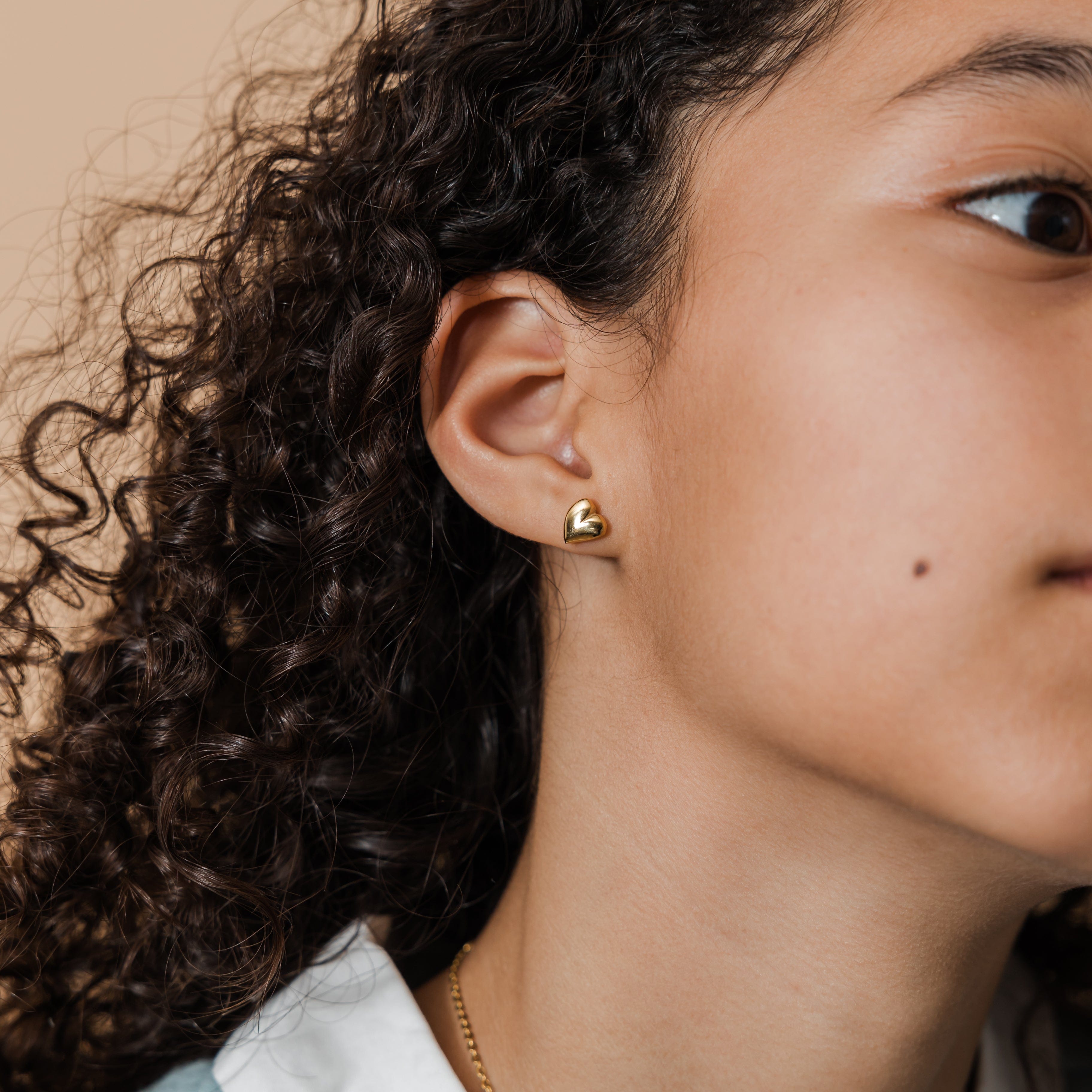 Girls' Heart Stud Earrings – Minimalist Style