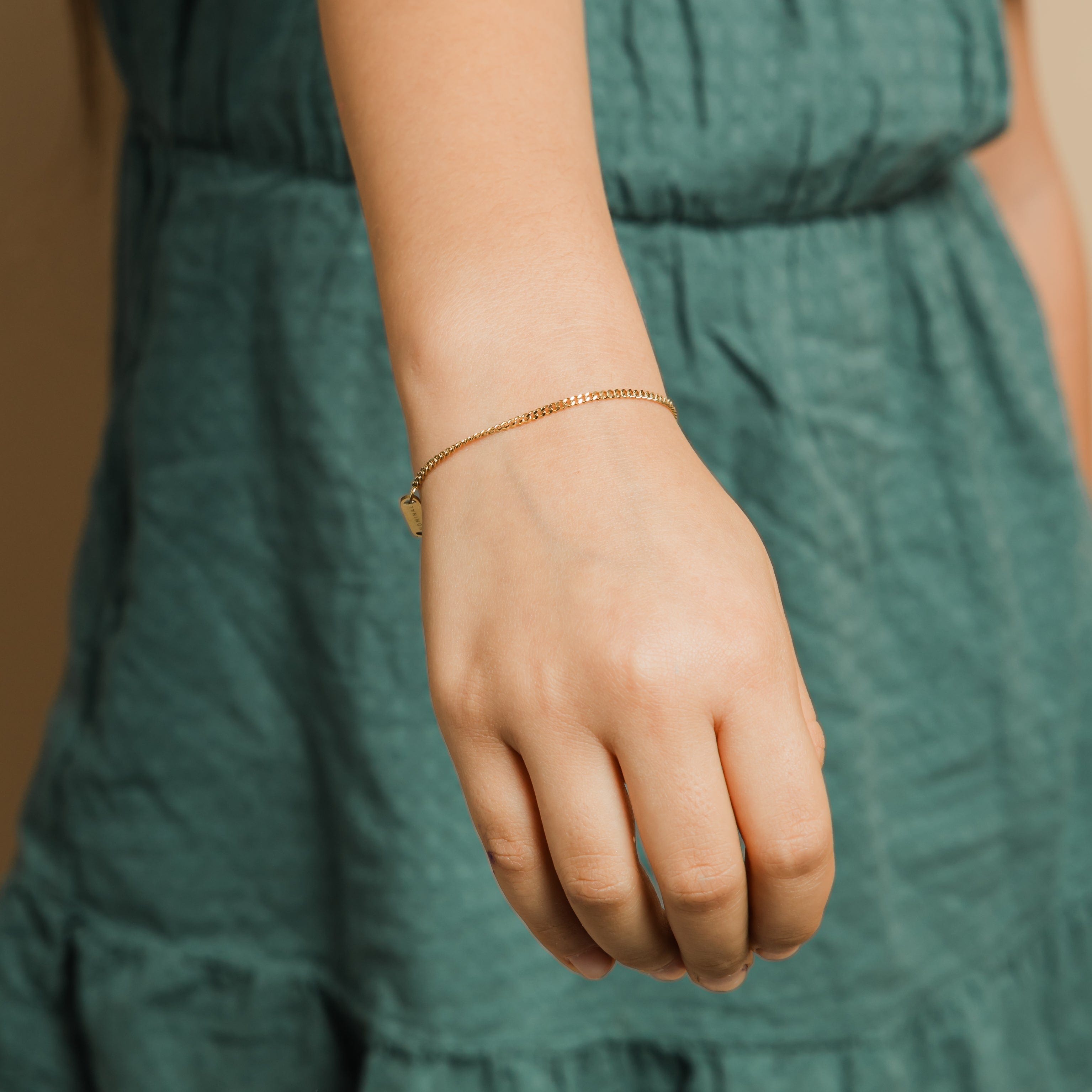 Girls' Cuban Link Bracelet – Stylish & Trendy