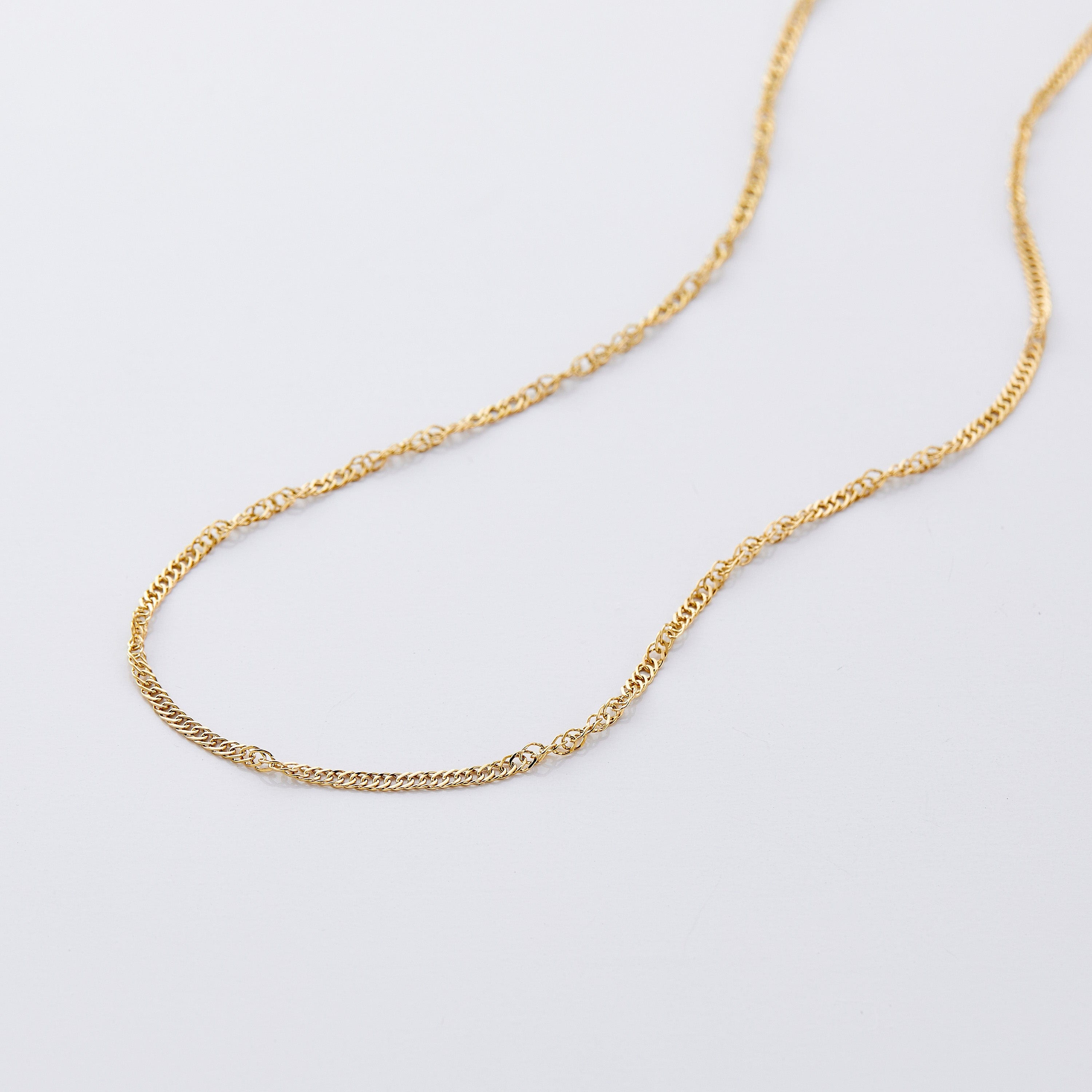 Stylish Twisted Chain Necklace for Girls