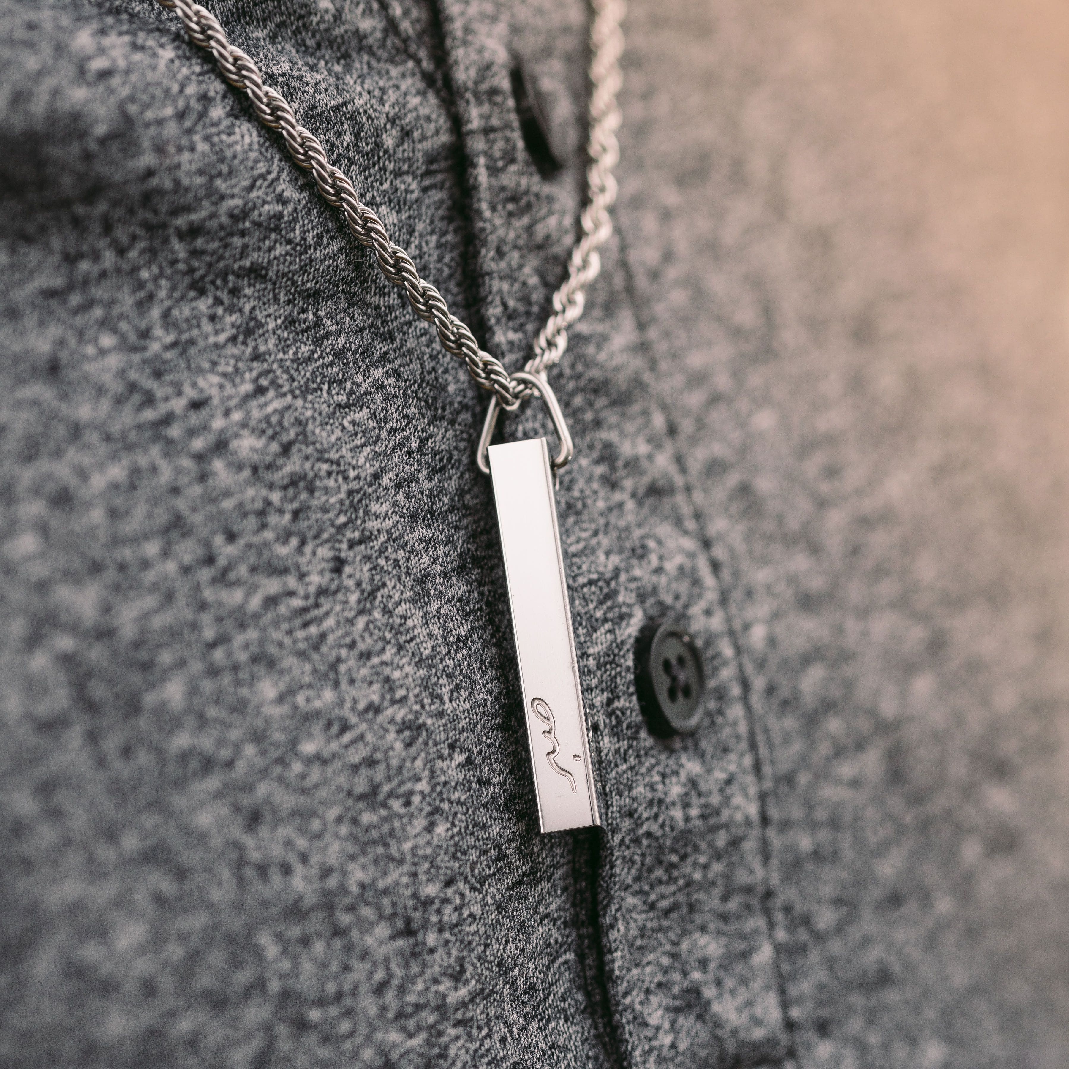 Men's Minimalist Core Bar Necklace