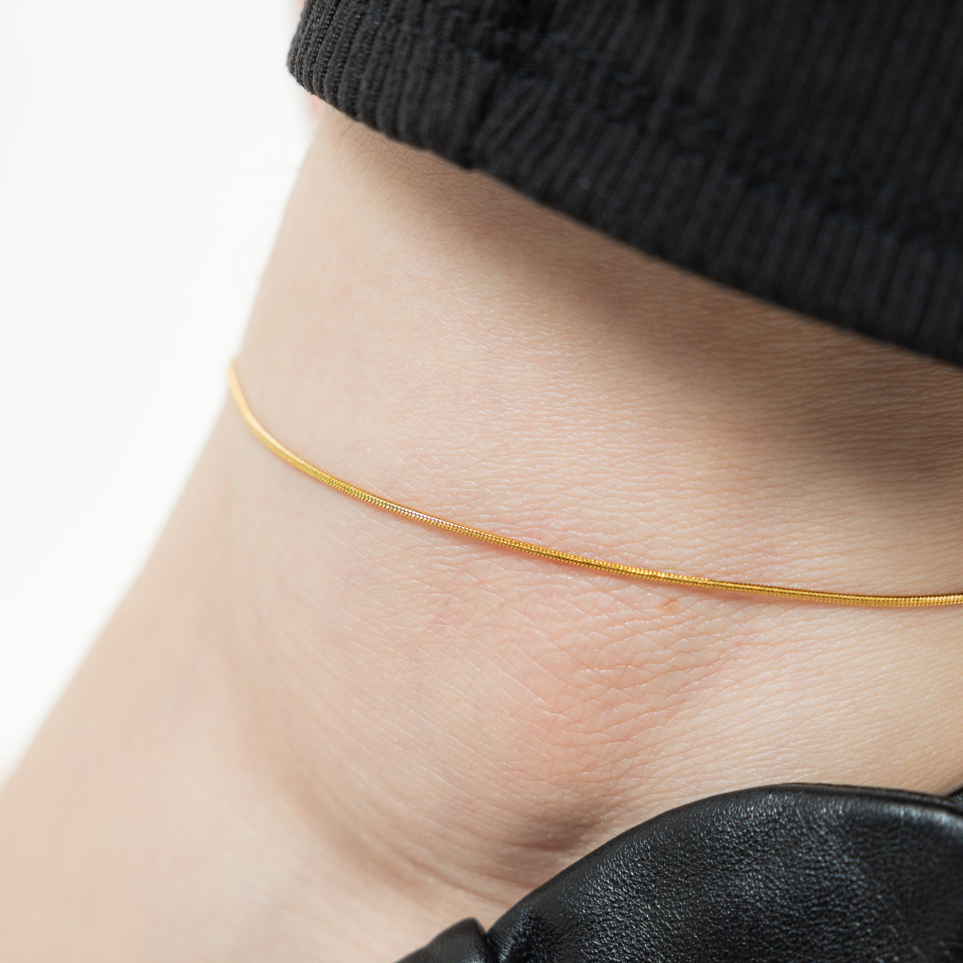 Stylish Micro Harmony Ankle Bracelet