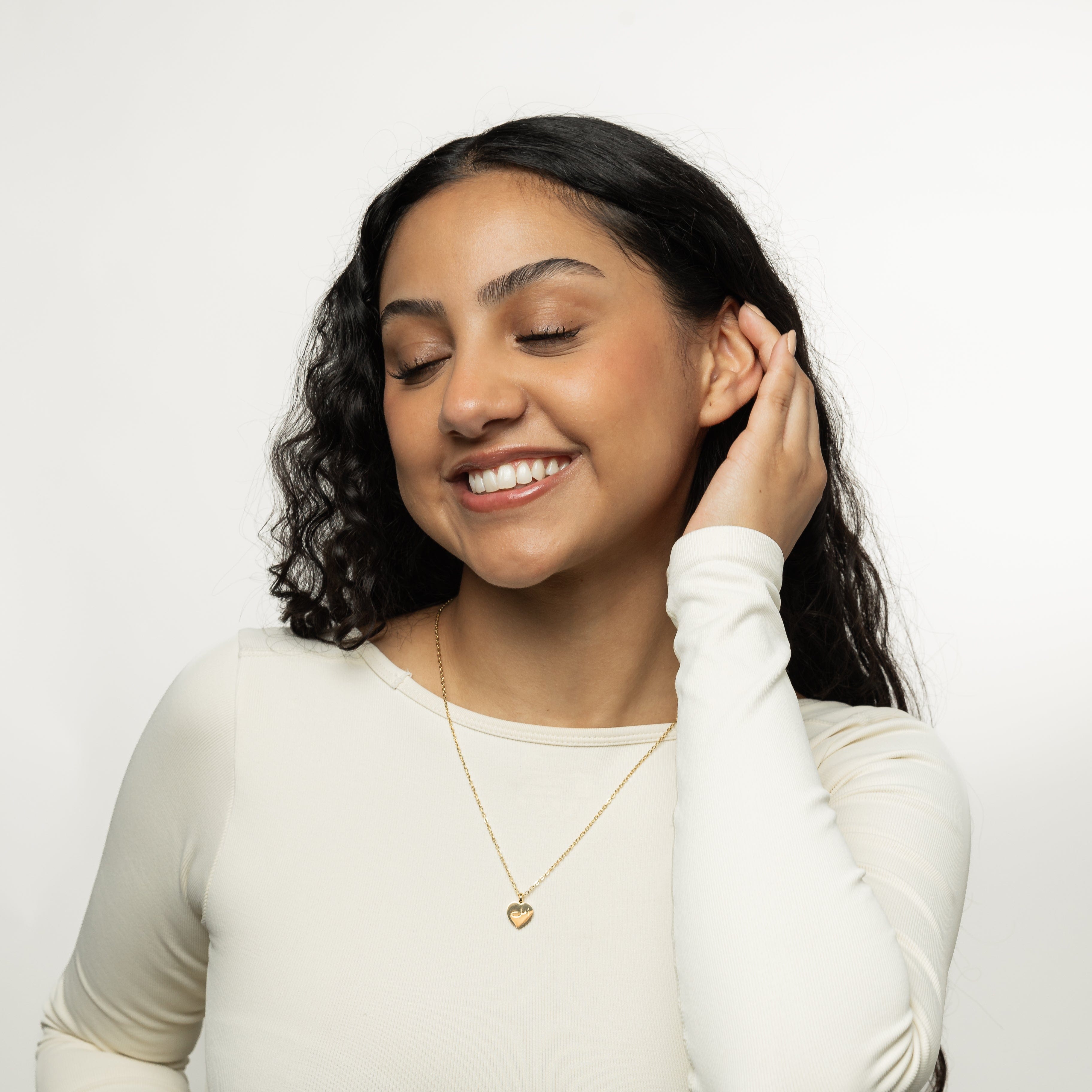 أمل Hope Charm Necklace – Elegant Arabic Pendant
