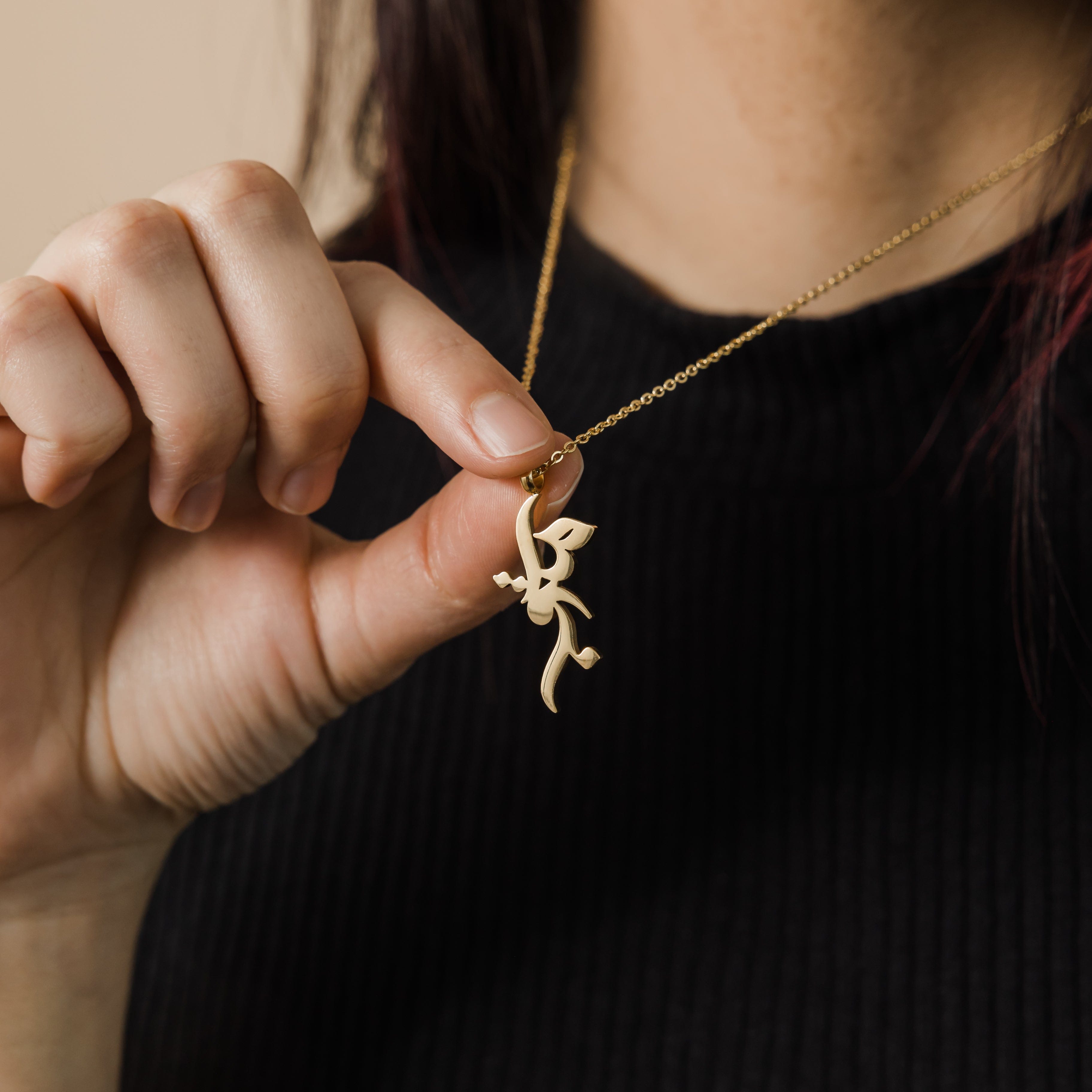 Calligraphy Script Necklace - Elegant Handwritten Jewelry