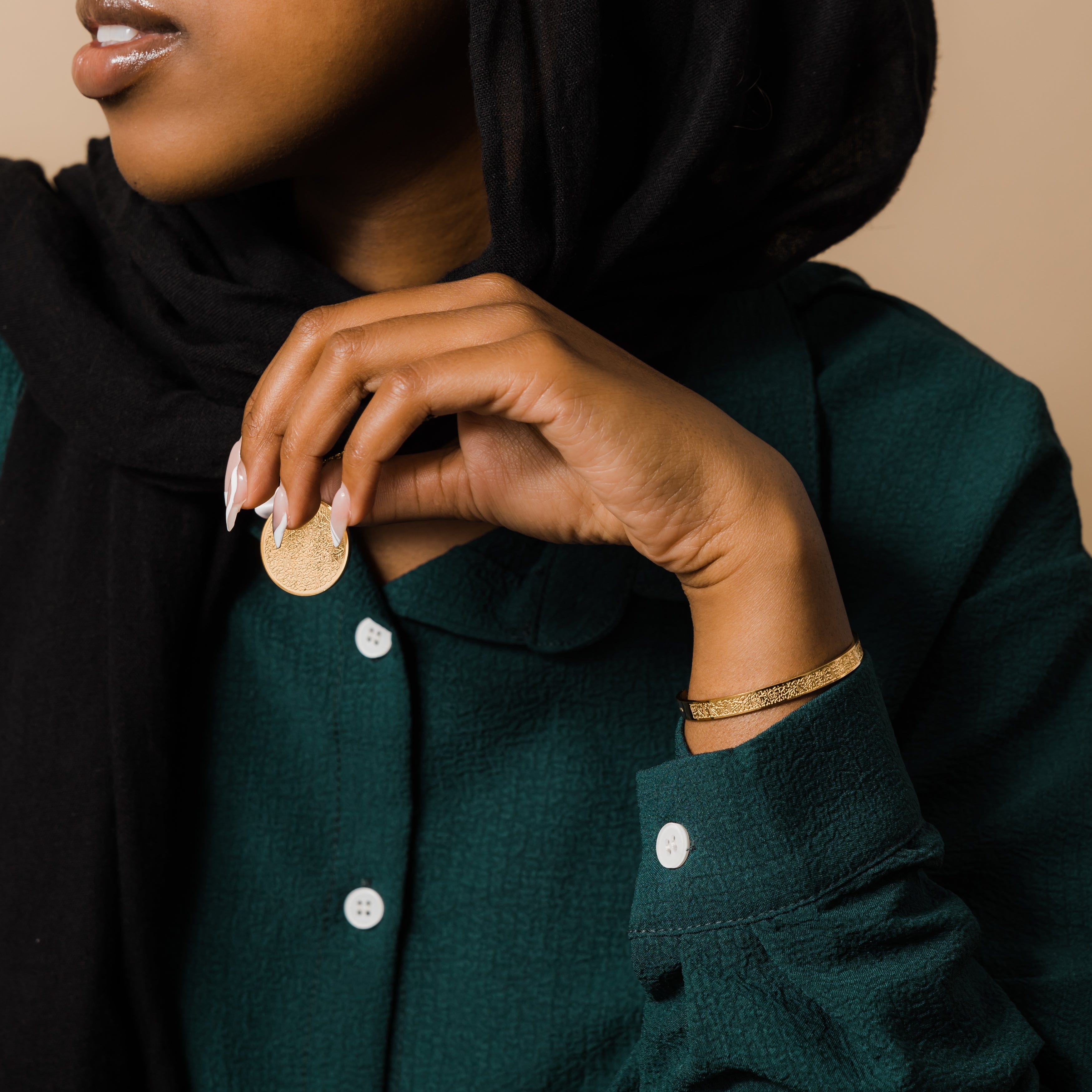 Stylish Ayatul Kursi Cuff Bracelet for Women